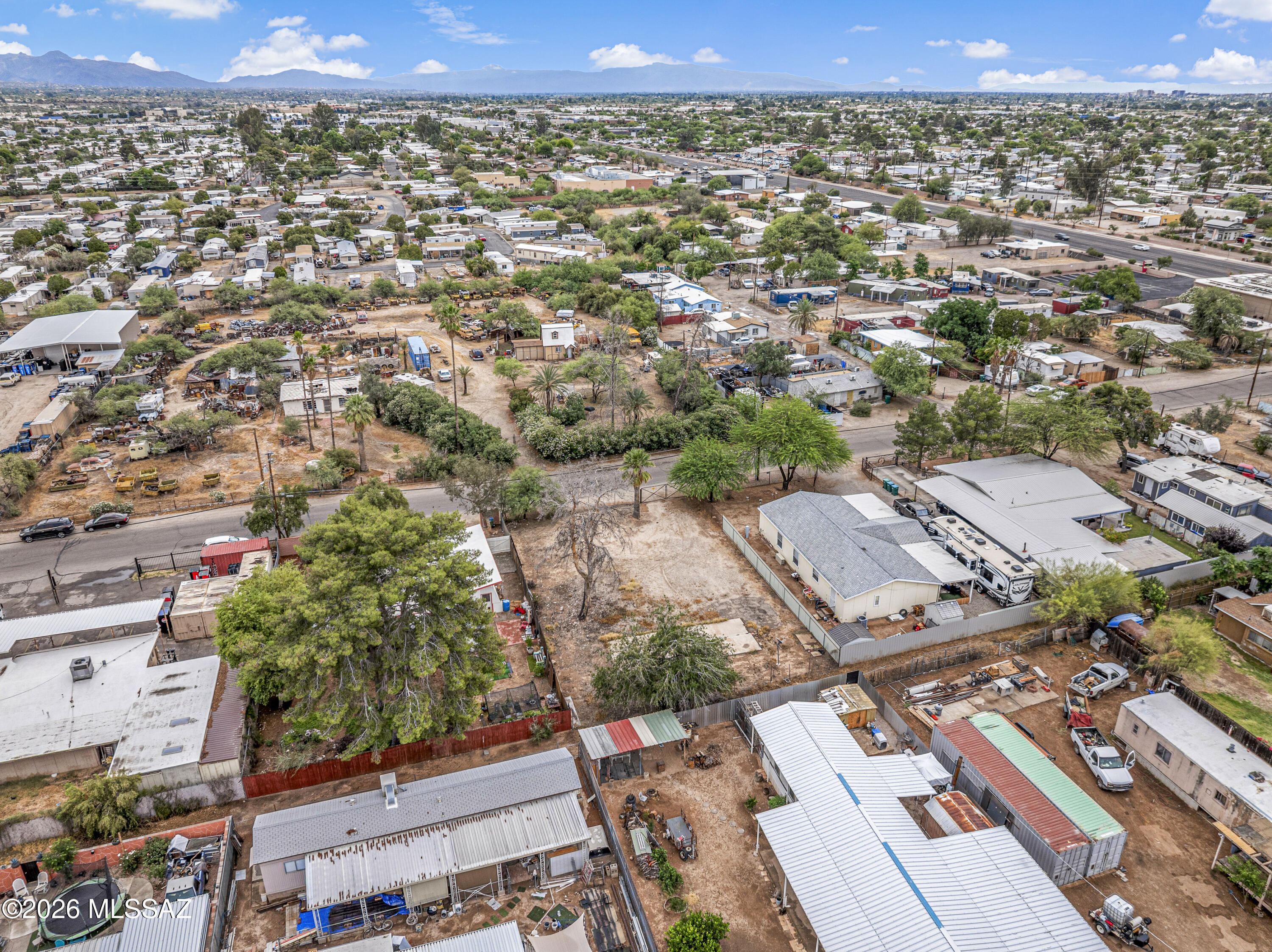 Pomona Addition - Land