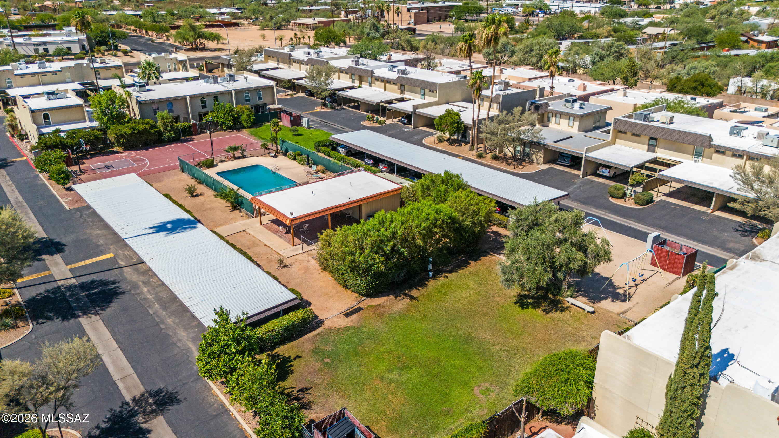 Valle Cereza (1-59) - Residential