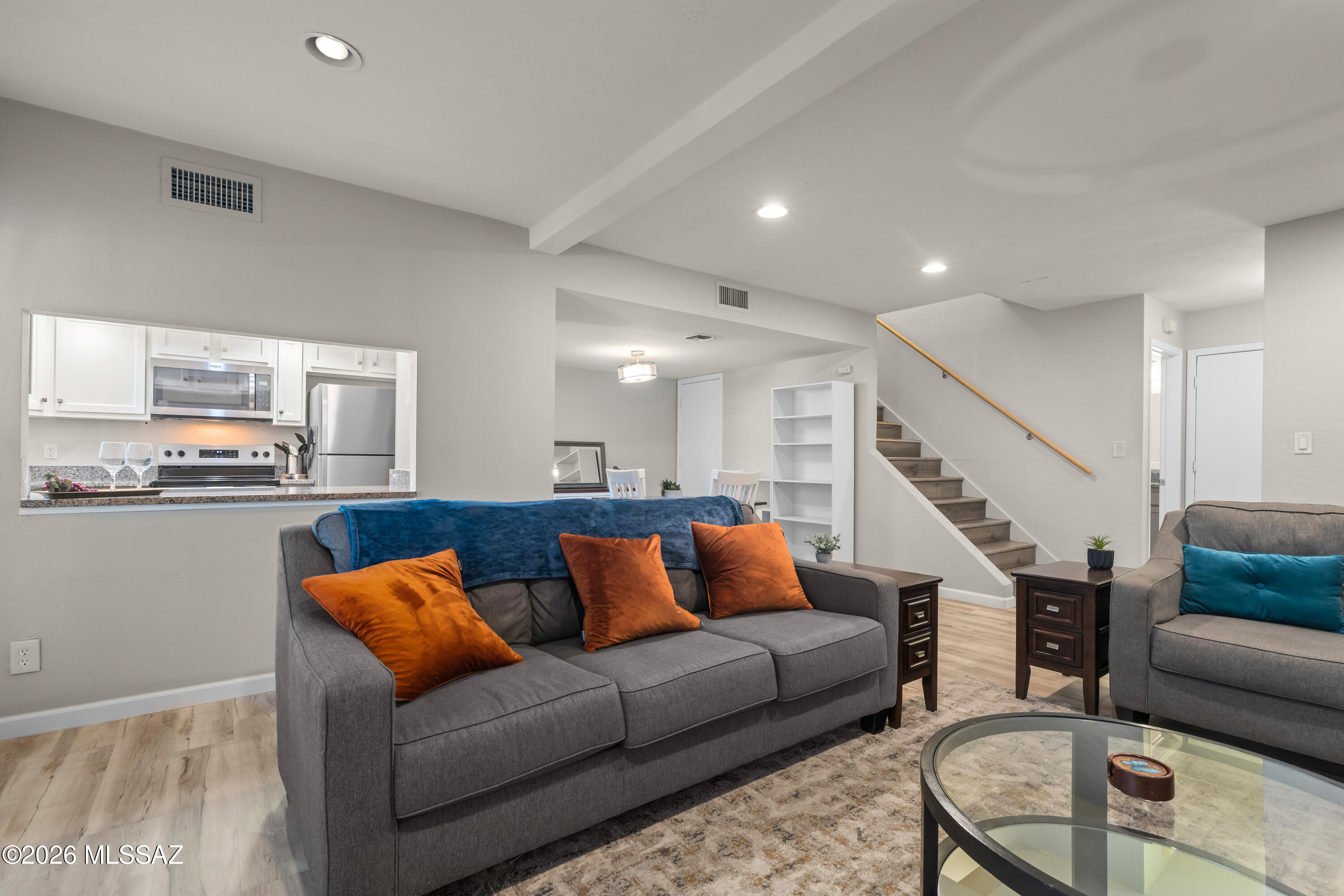 Valle Cereza (1-59) - Residential