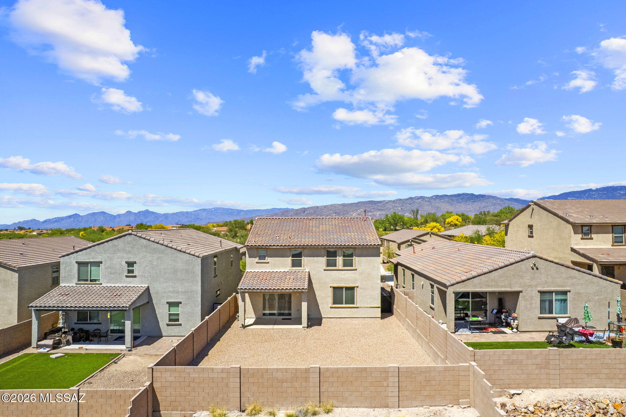 Rancho Del Lago (1-100) - Residential