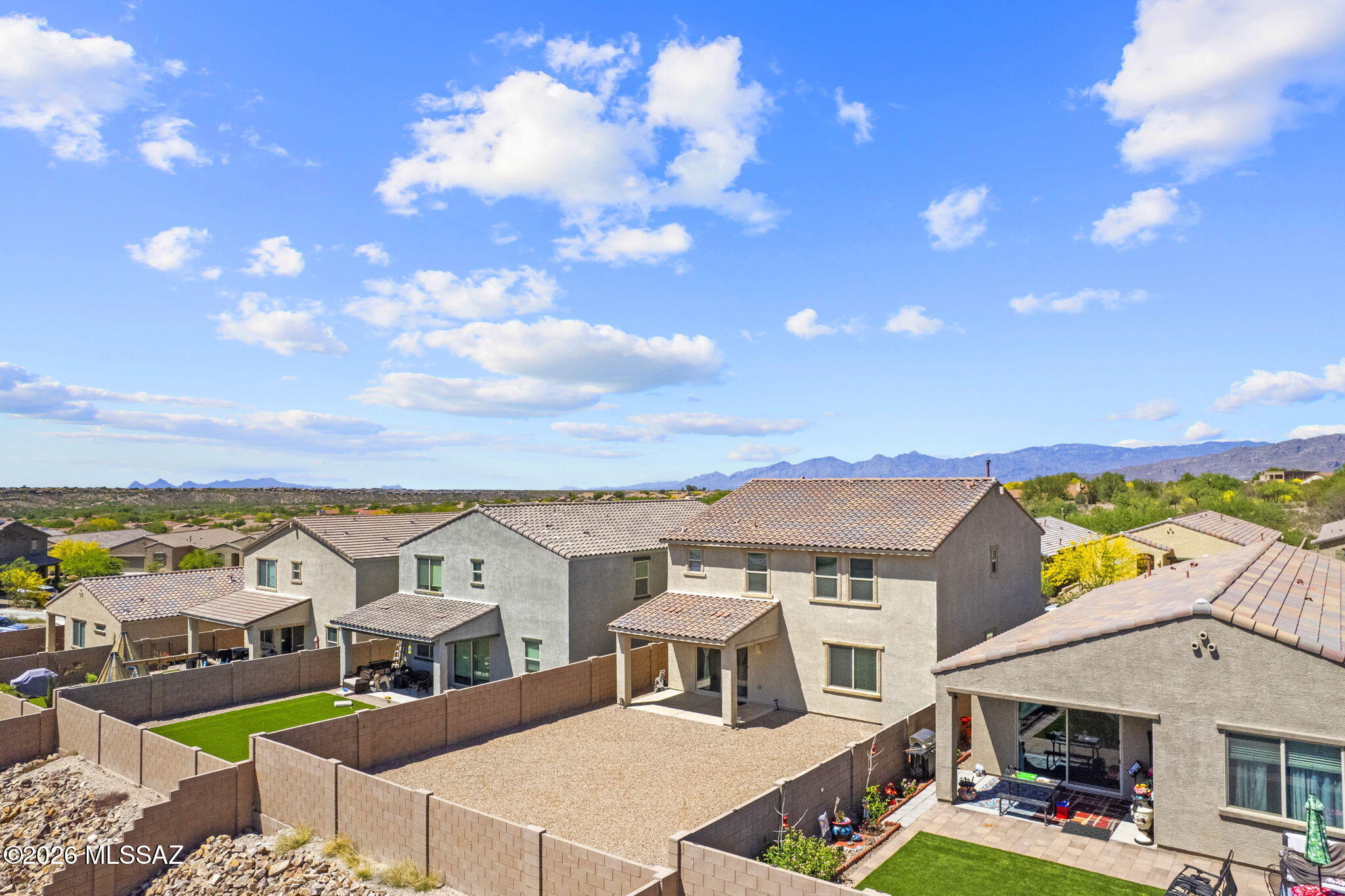 Rancho Del Lago (1-100) - Residential