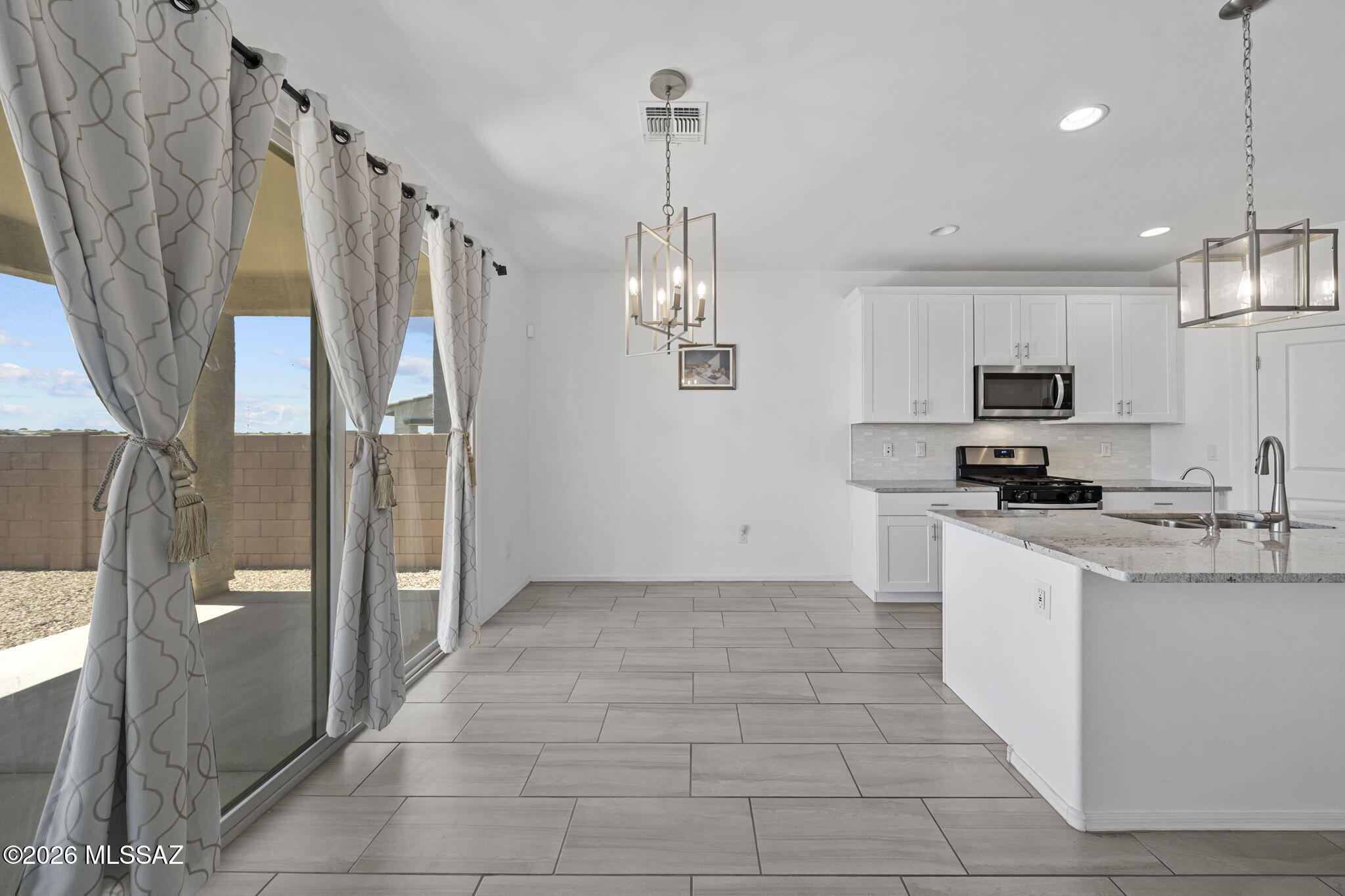 Rancho Del Lago (1-100) - Residential