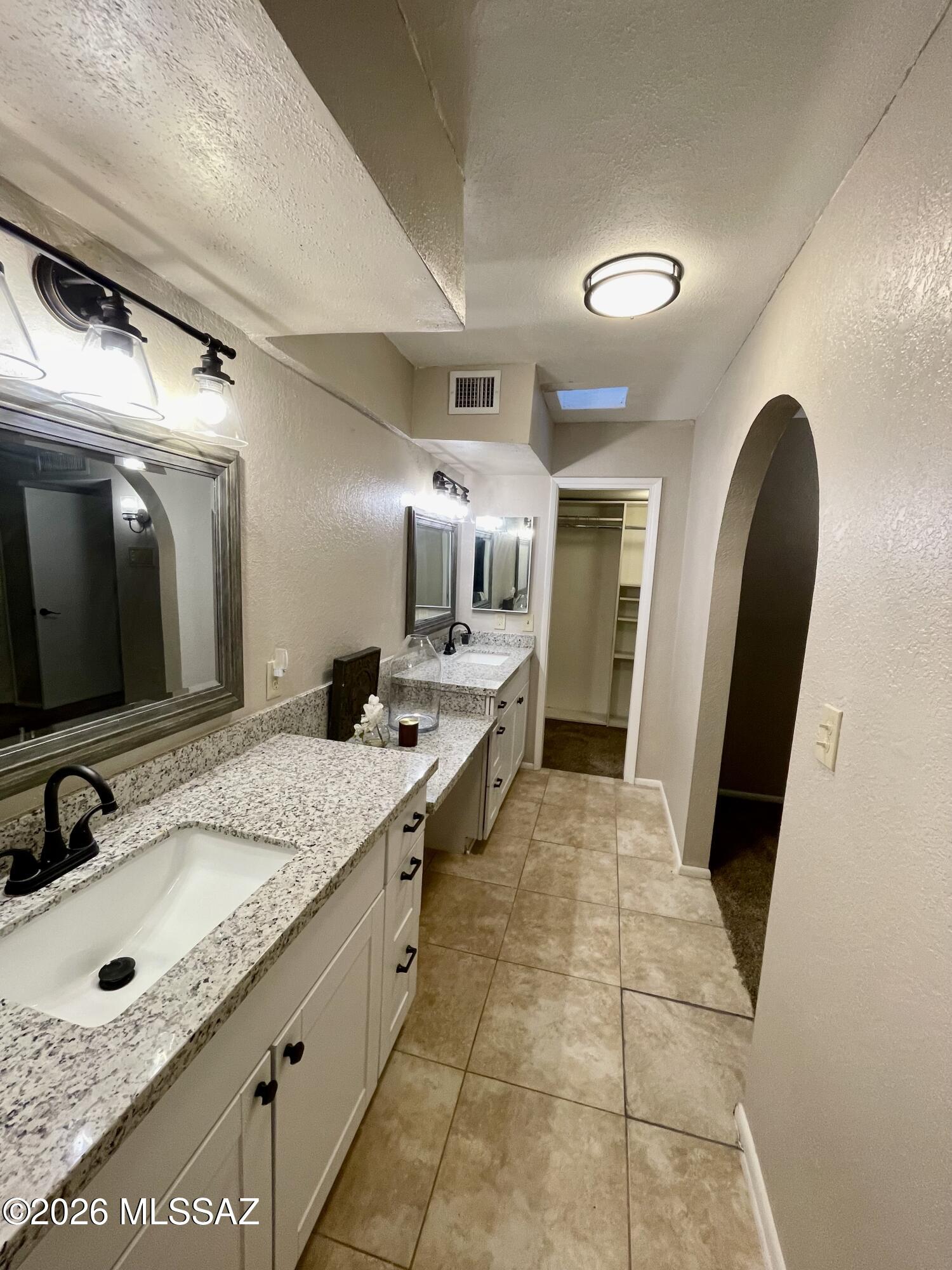 Woodland Hills NO. 2 (1-22) - Residential