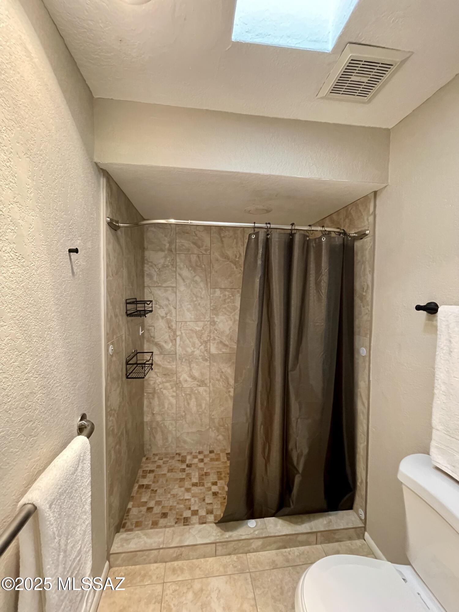 Woodland Hills NO. 2 (1-22) - Residential