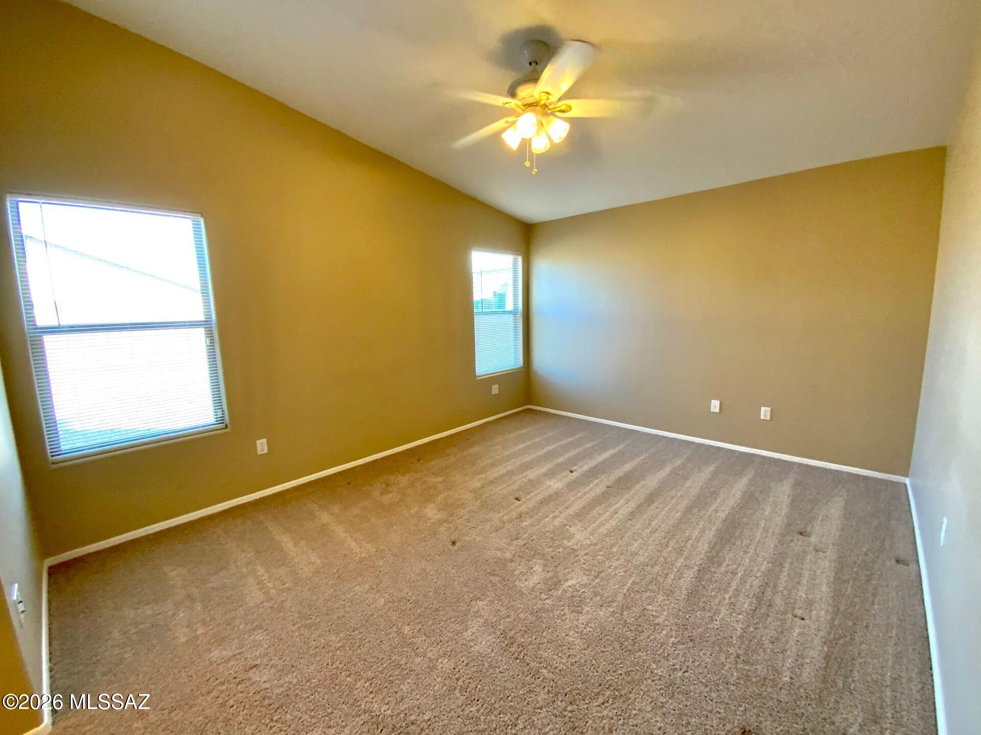 Valencia Reserve South (1-315) - Residential Lease