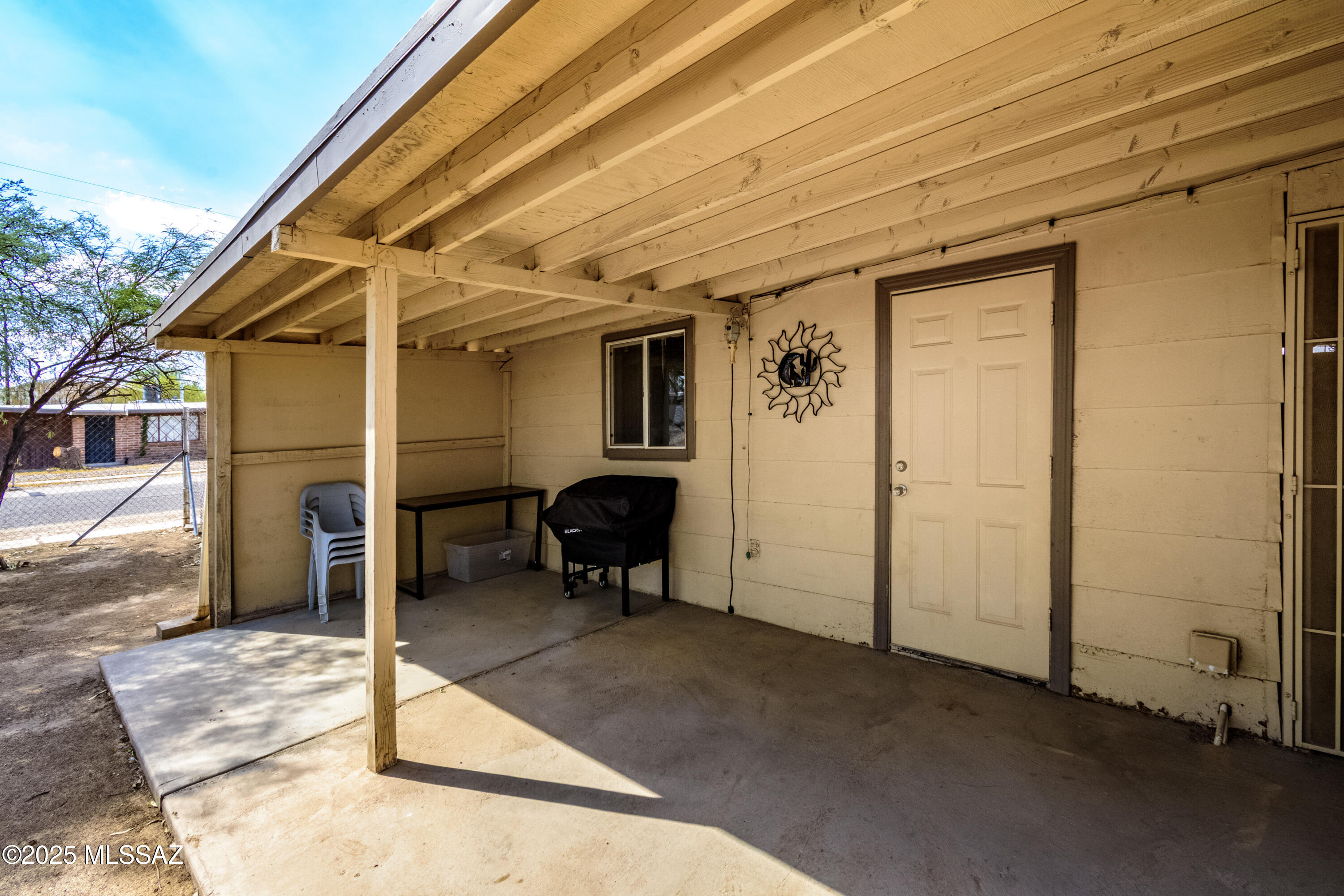 La Cholla - Residential