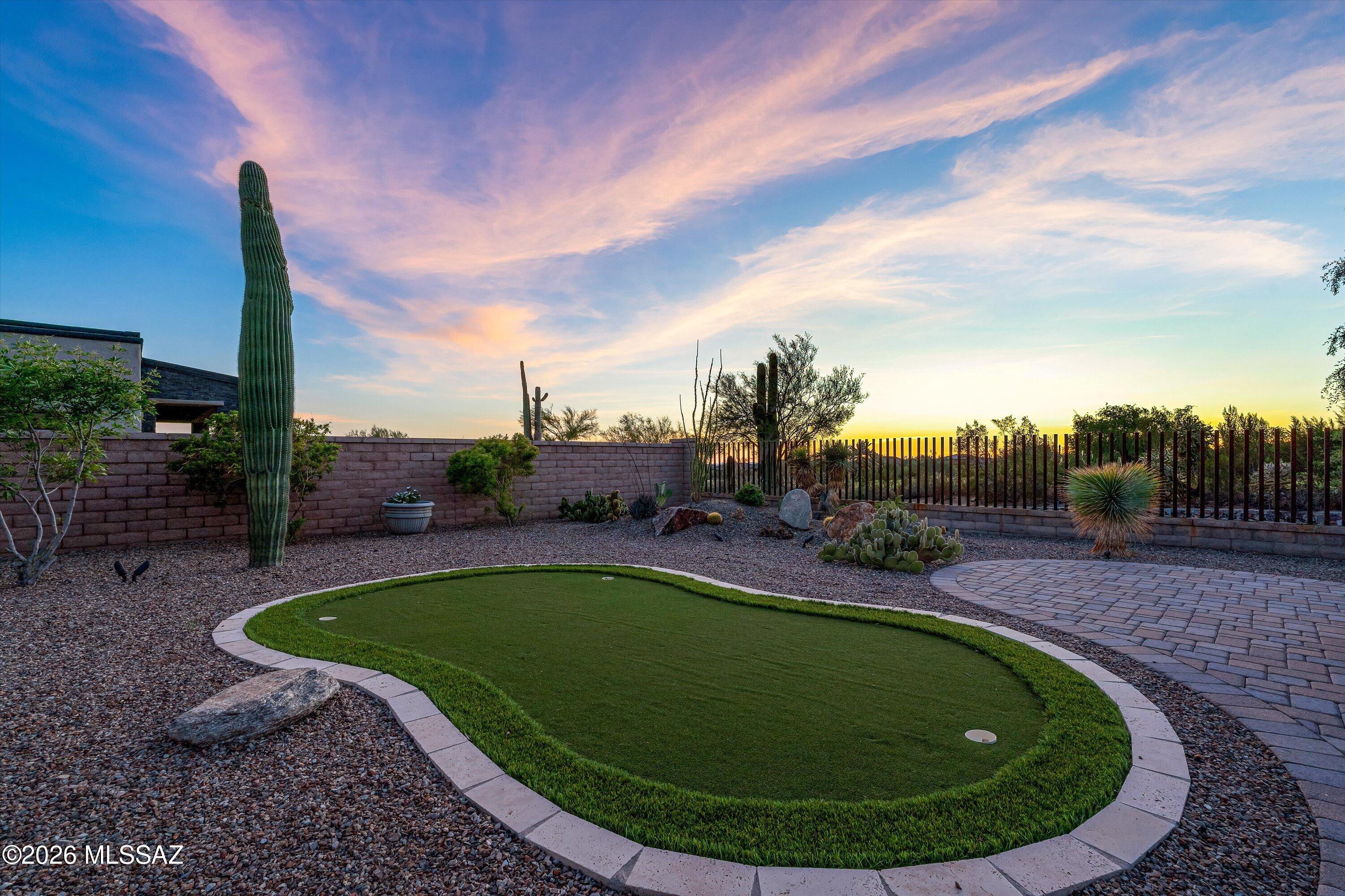 Los Saguaros At Dove Mountain SQ20121640199 - Residential