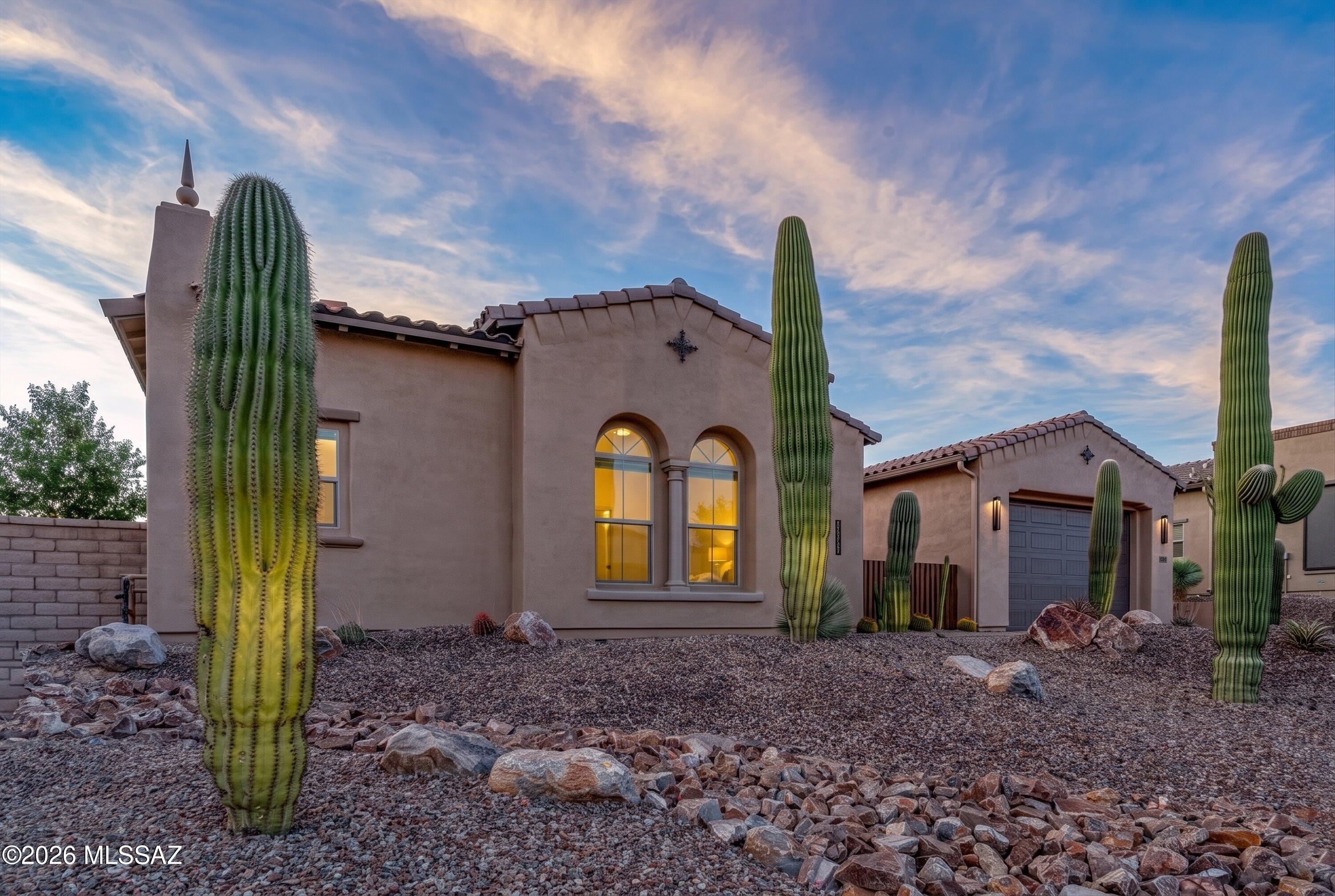 Los Saguaros At Dove Mountain SQ20121640199 - Residential