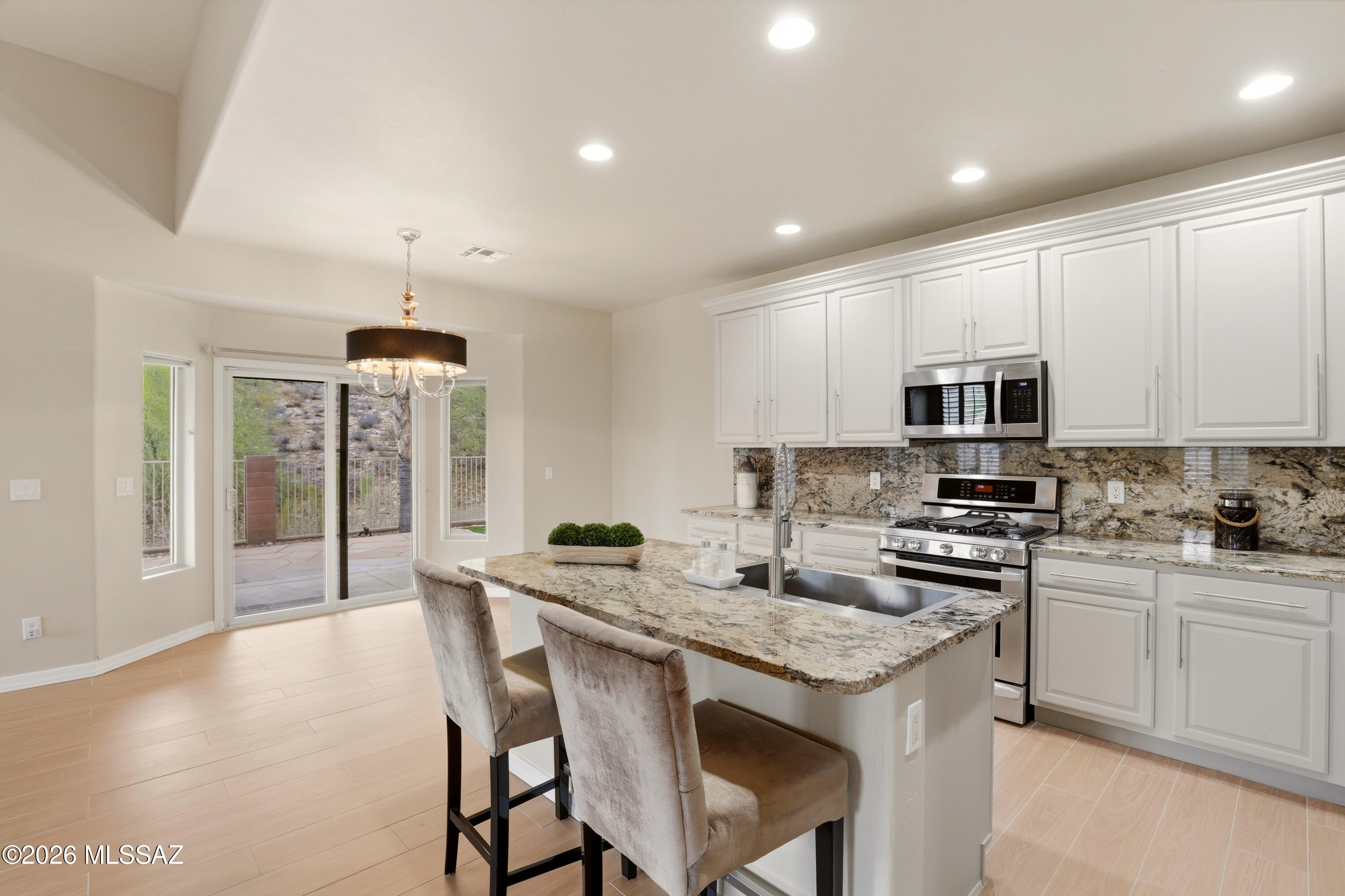 Sabino Mountain (1-290) - Residential