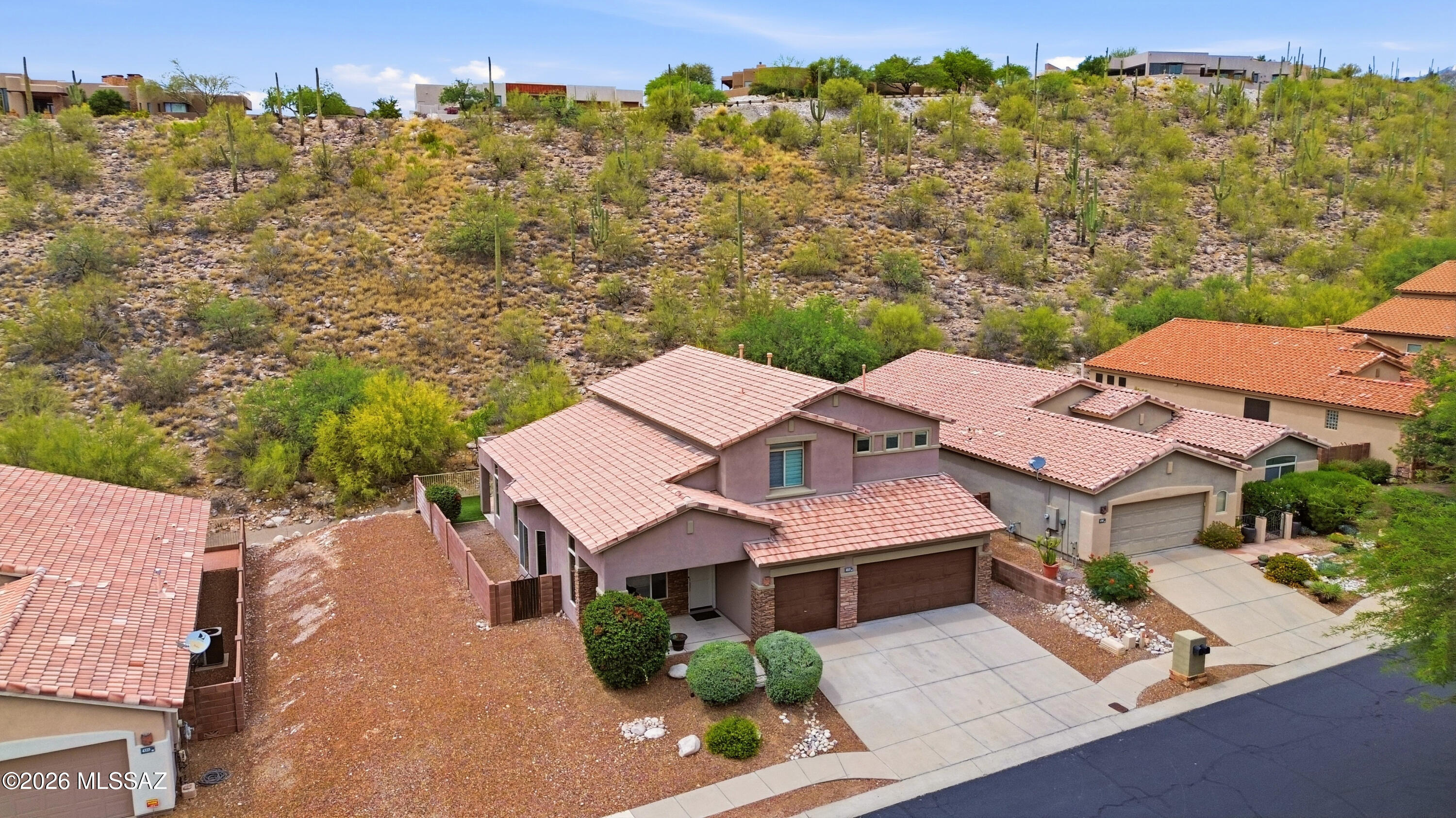 Sabino Mountain (1-290) - Residential