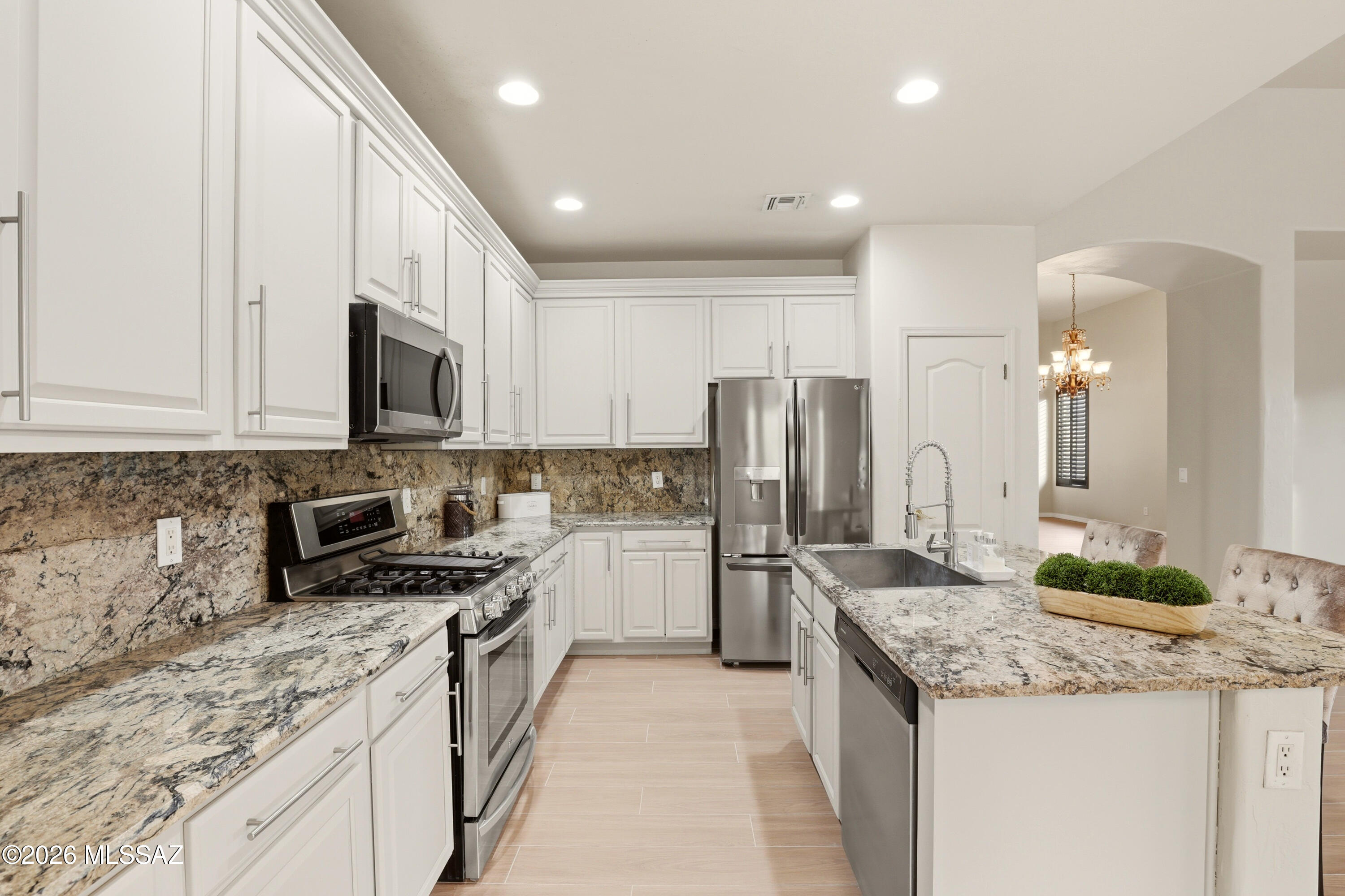Sabino Mountain (1-290) - Residential