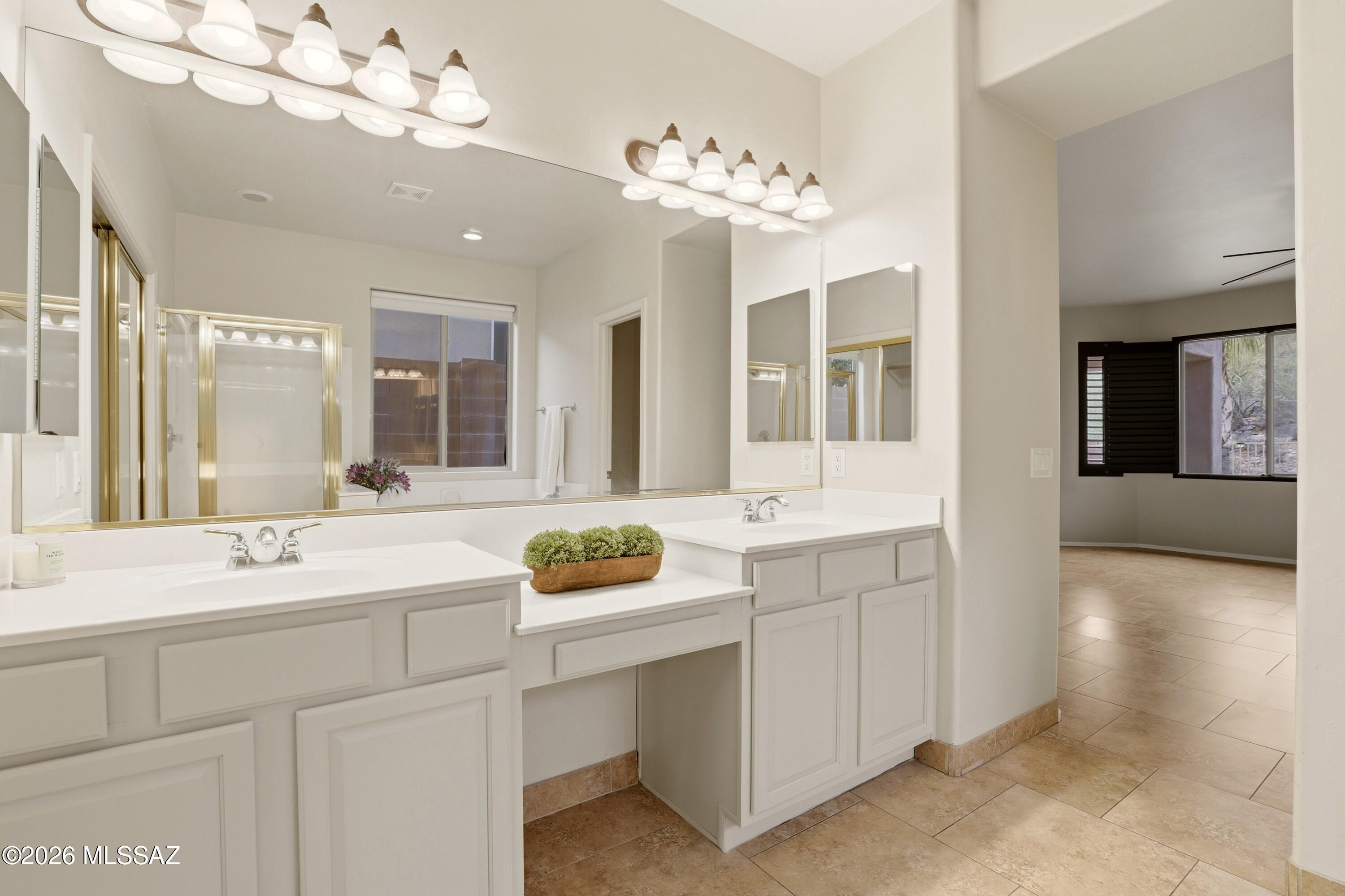 Sabino Mountain (1-290) - Residential