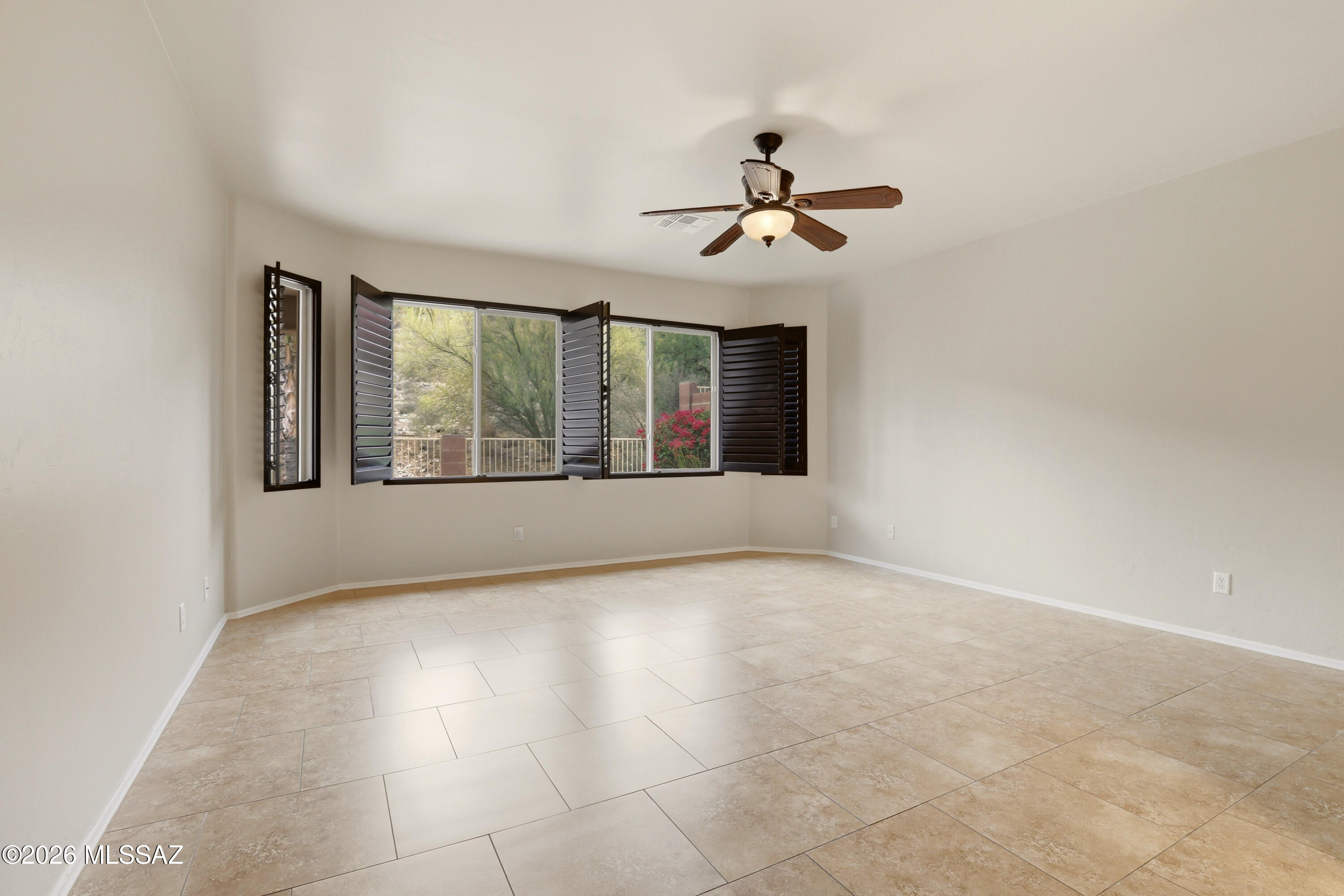 Sabino Mountain (1-290) - Residential