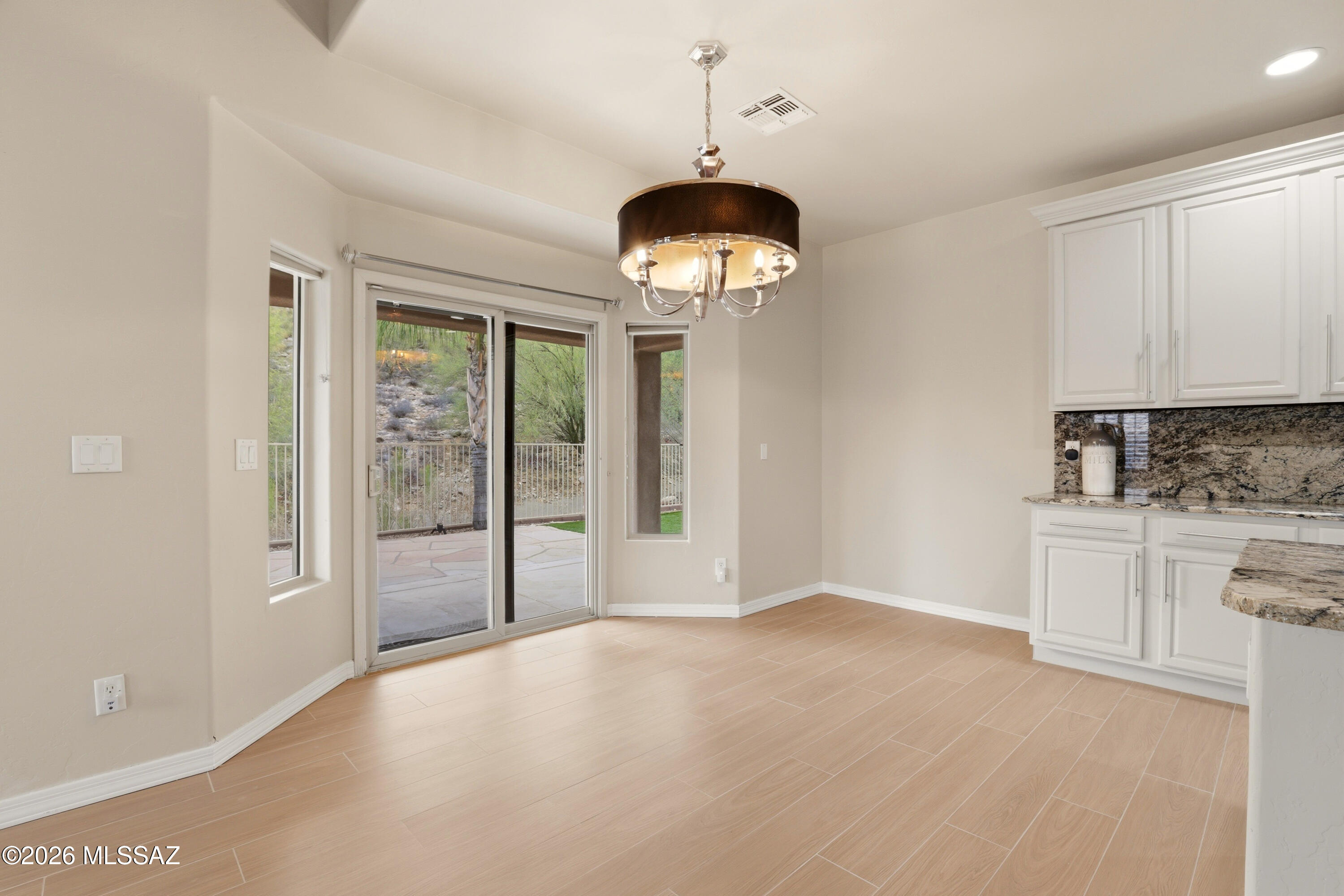 Sabino Mountain (1-290) - Residential