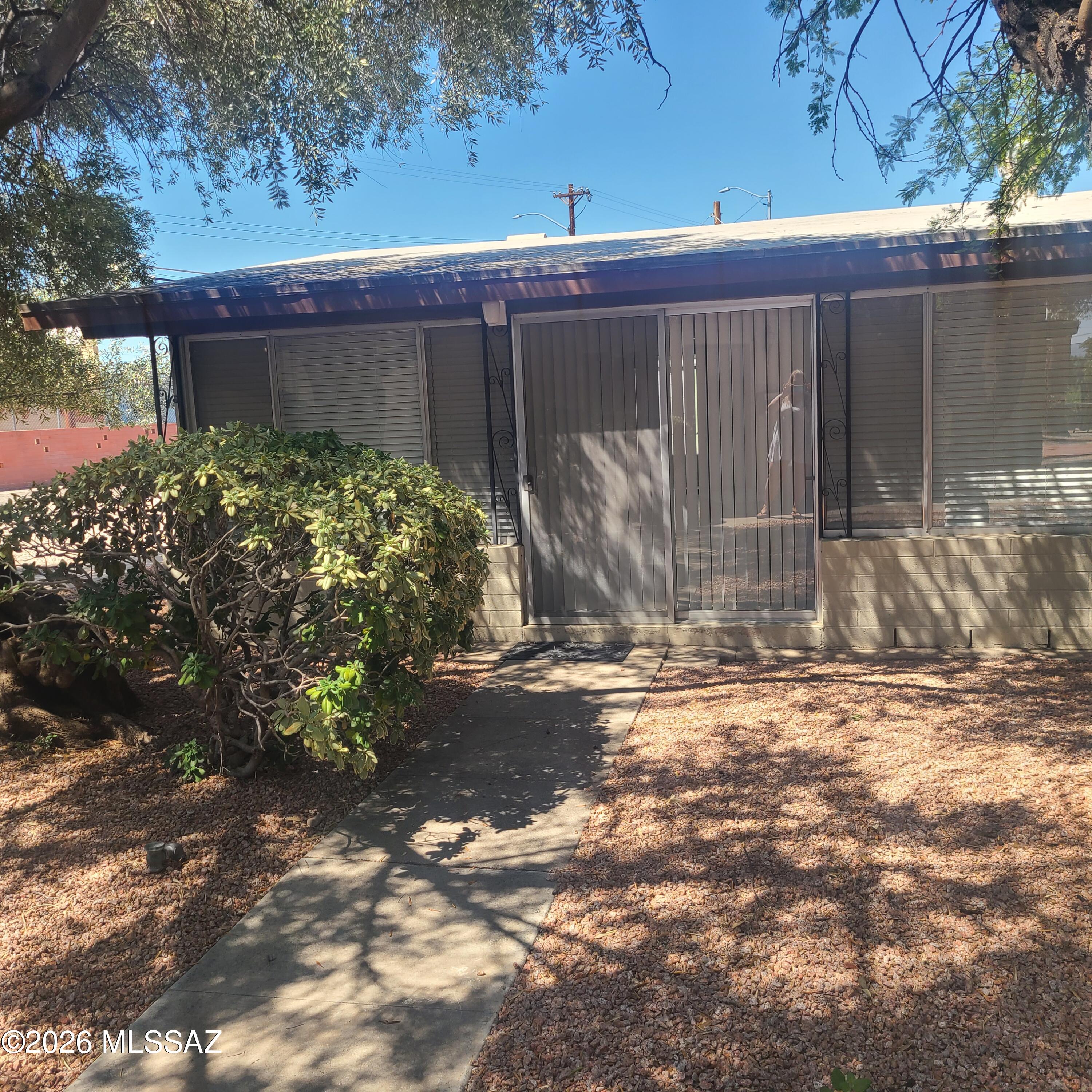 Sierra Del Sol Condo - Residential Lease