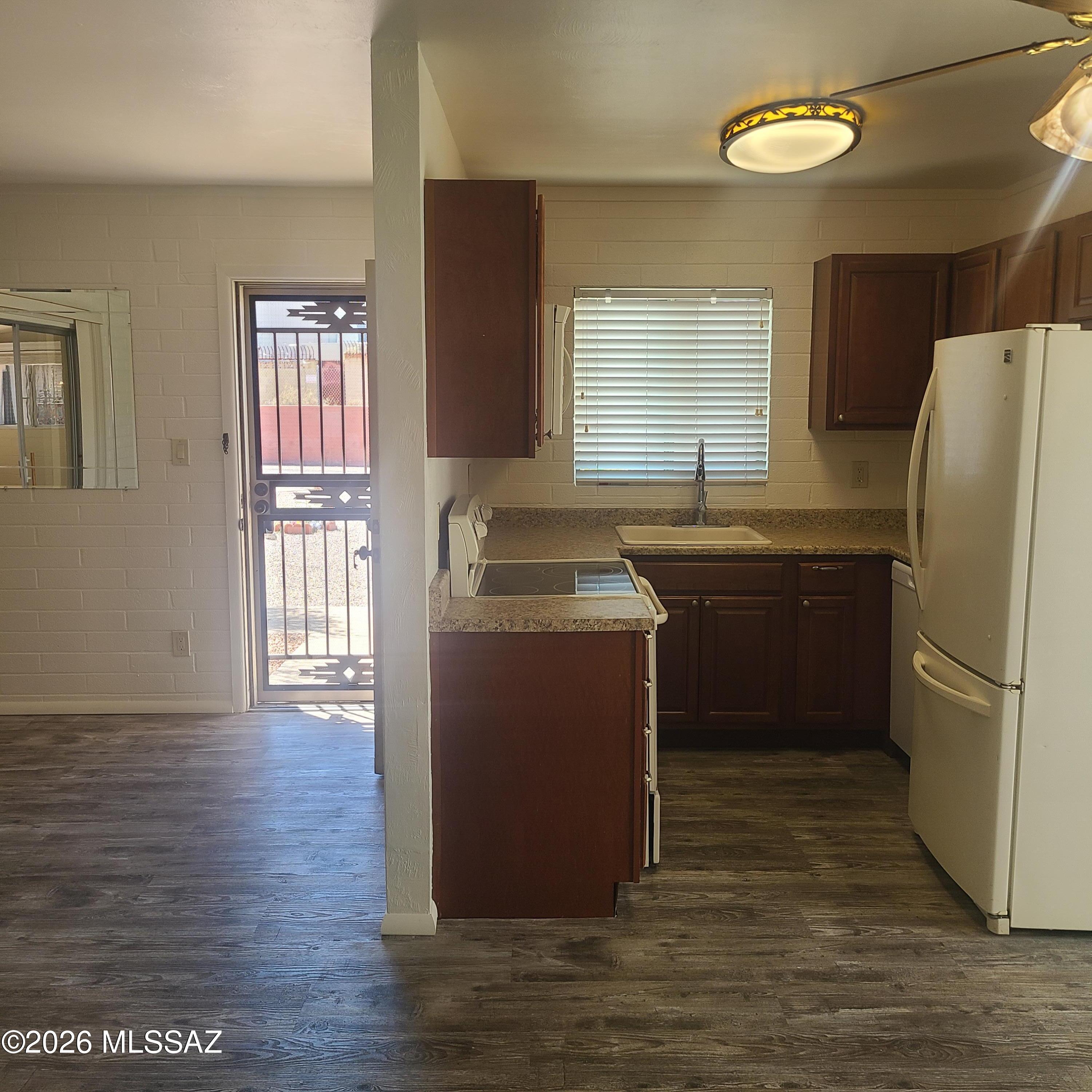 Sierra Del Sol Condo - Residential Lease