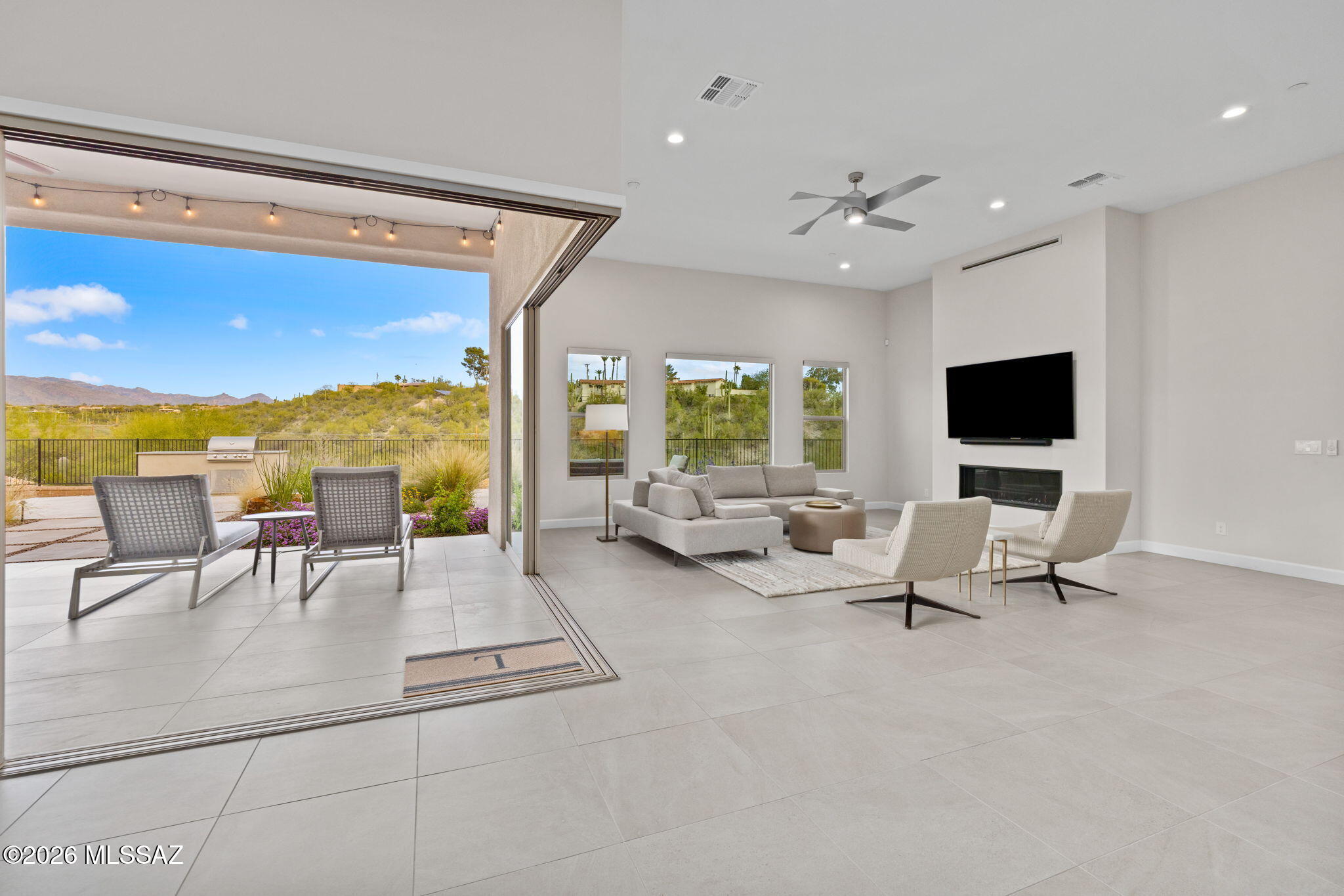Catalina Foothills Estates NO. 10 (1-72) - Residential