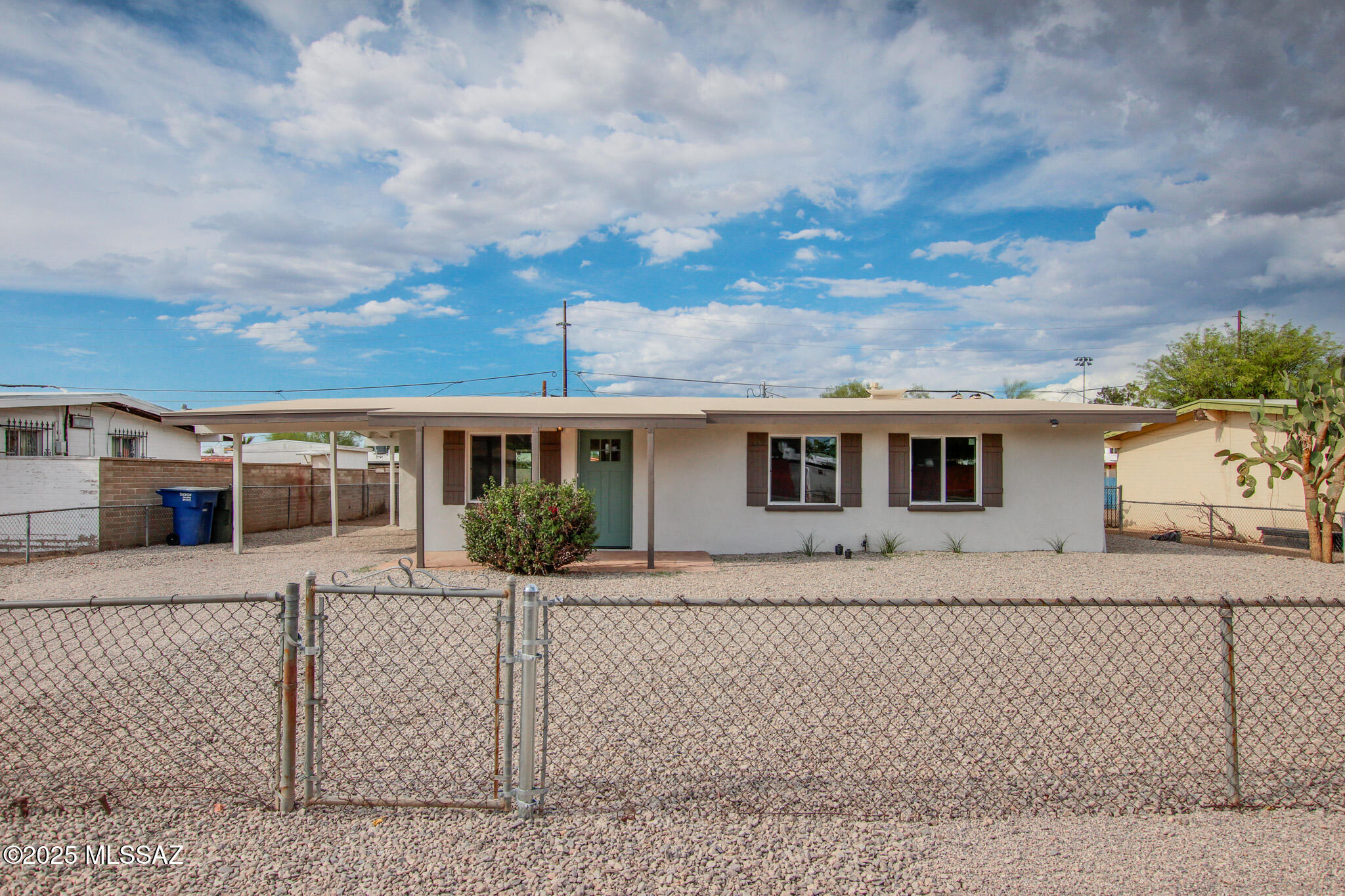 Casas Estrada - Residential