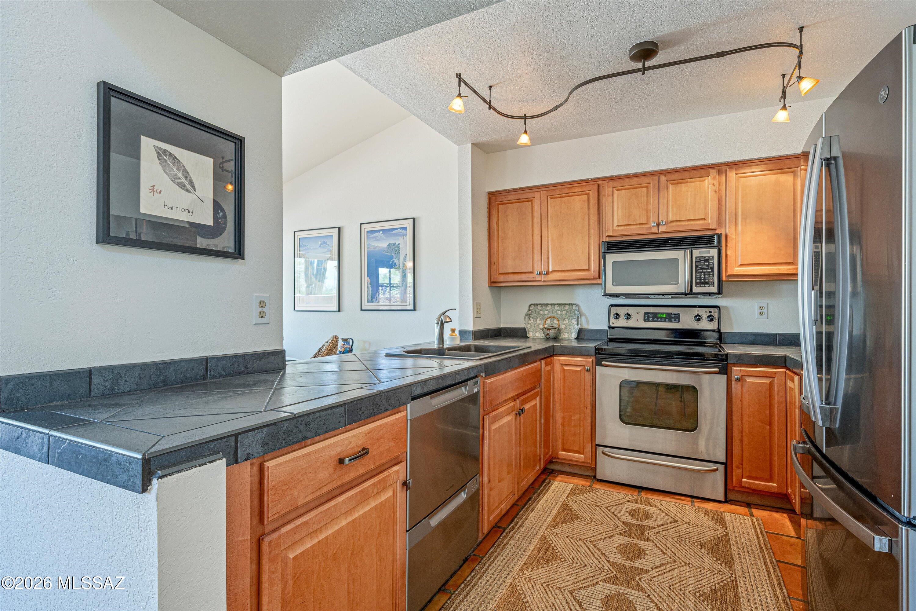Sabino Sunrise Townhomes II (1-45) - Residential