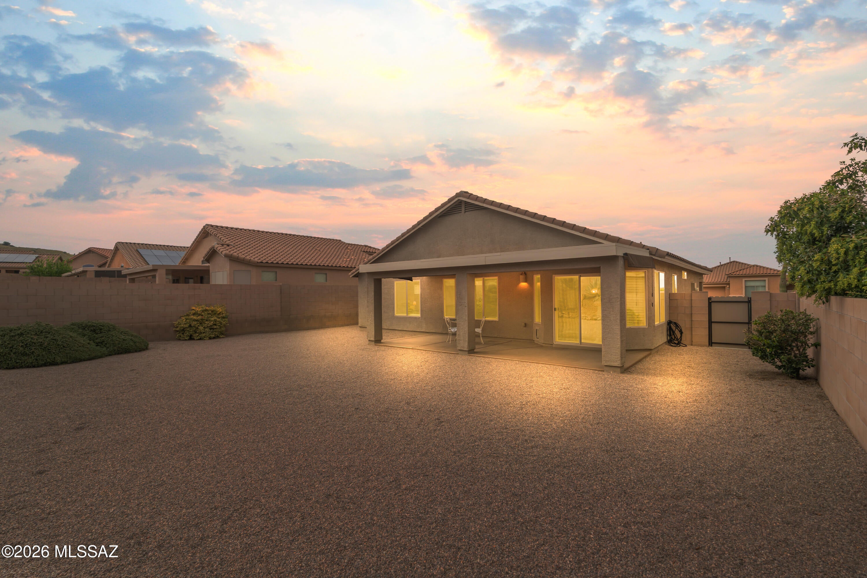 Colonia De Los Alamos - Desert Creek - Residential
