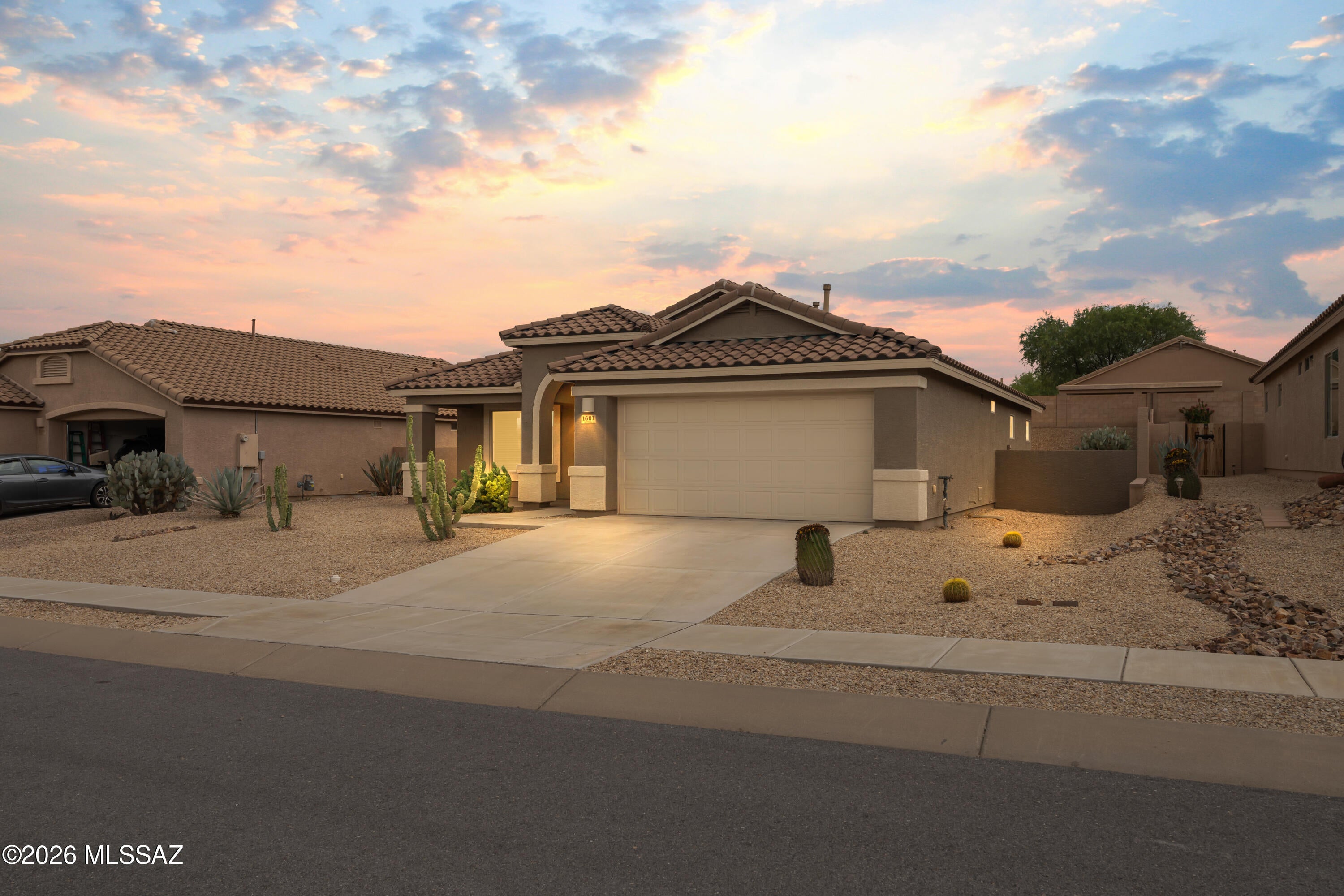 Colonia De Los Alamos - Desert Creek - Residential