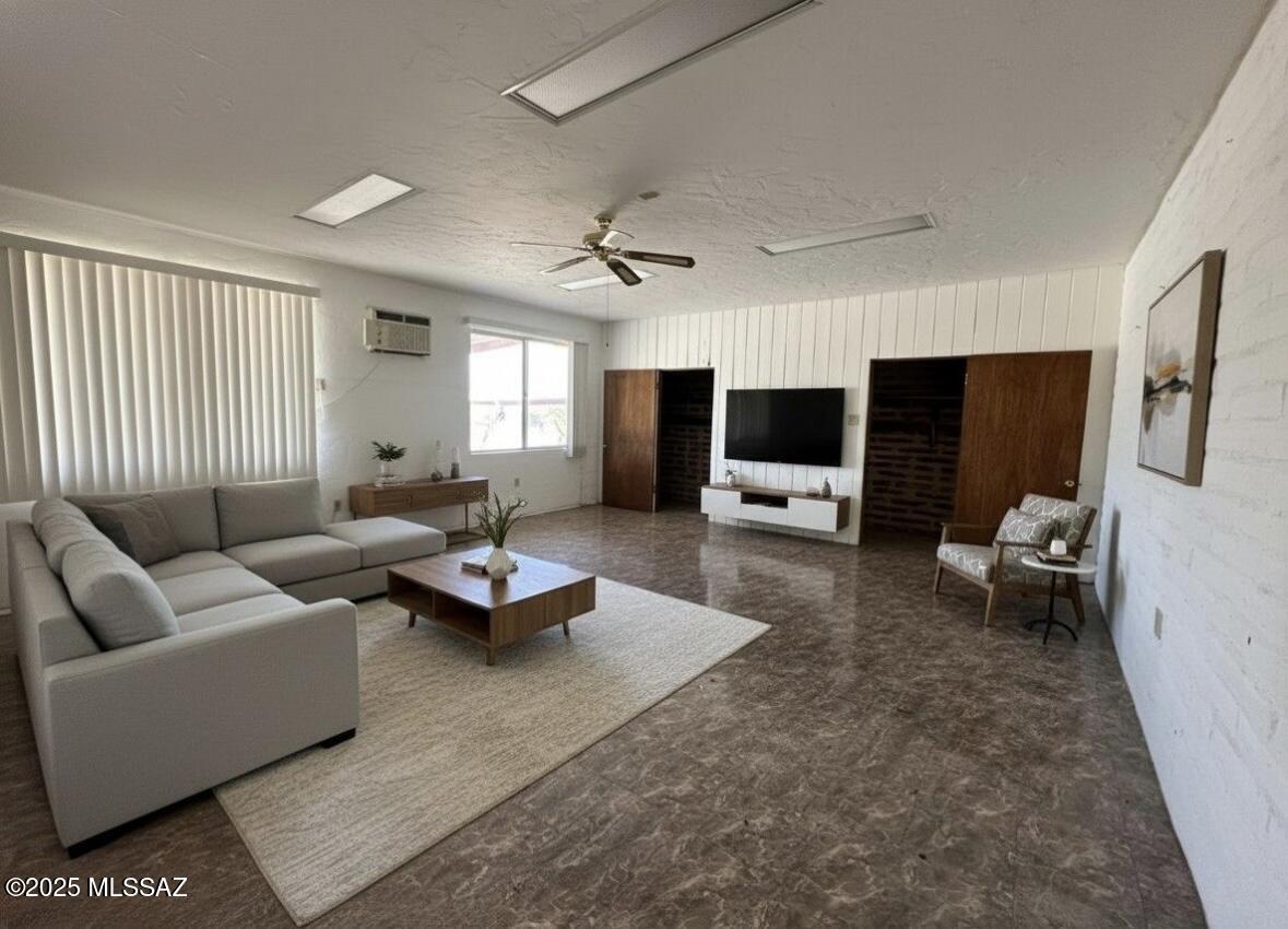 Casas Adobes Estates (1-760) - Residential