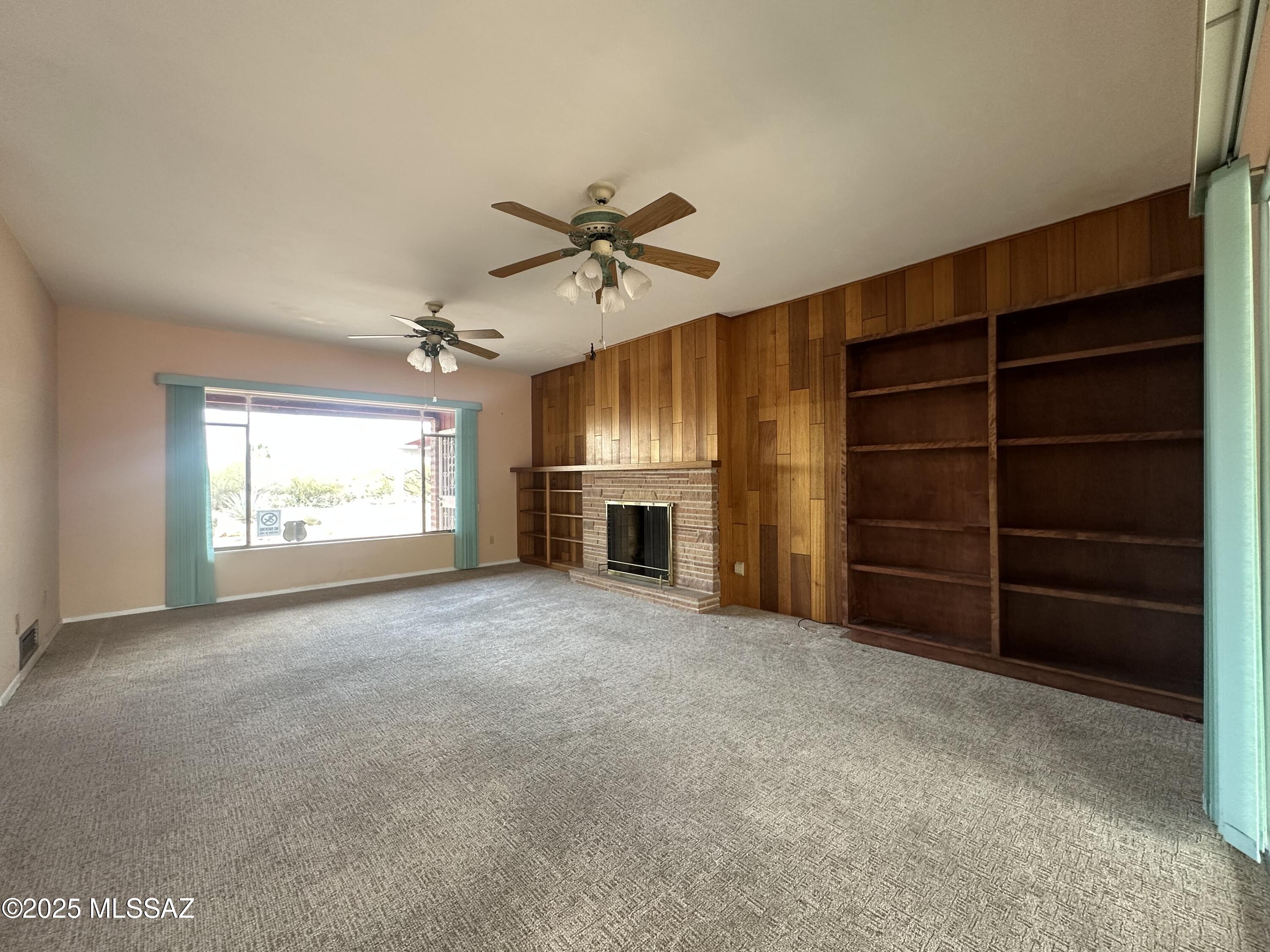 Casas Adobes Estates (1-760) - Residential