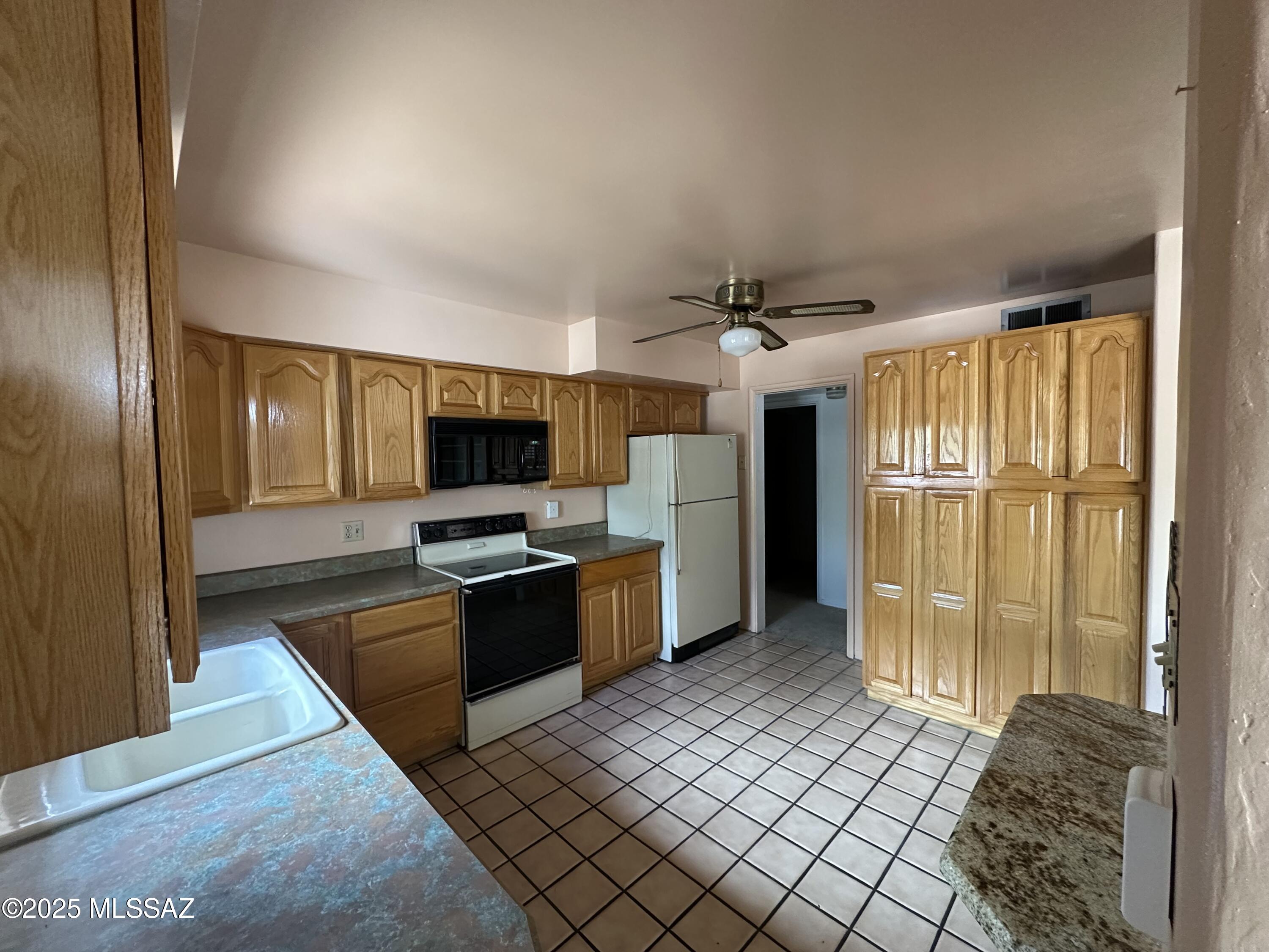 Casas Adobes Estates (1-760) - Residential