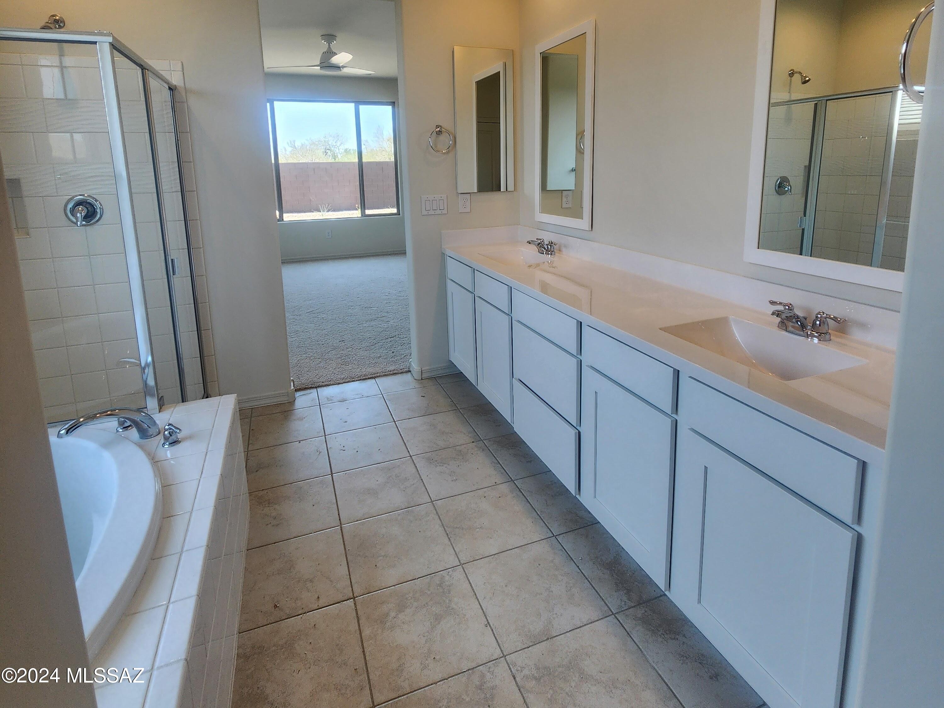 Saguaro Reserve I at Dove Mountain - Residential