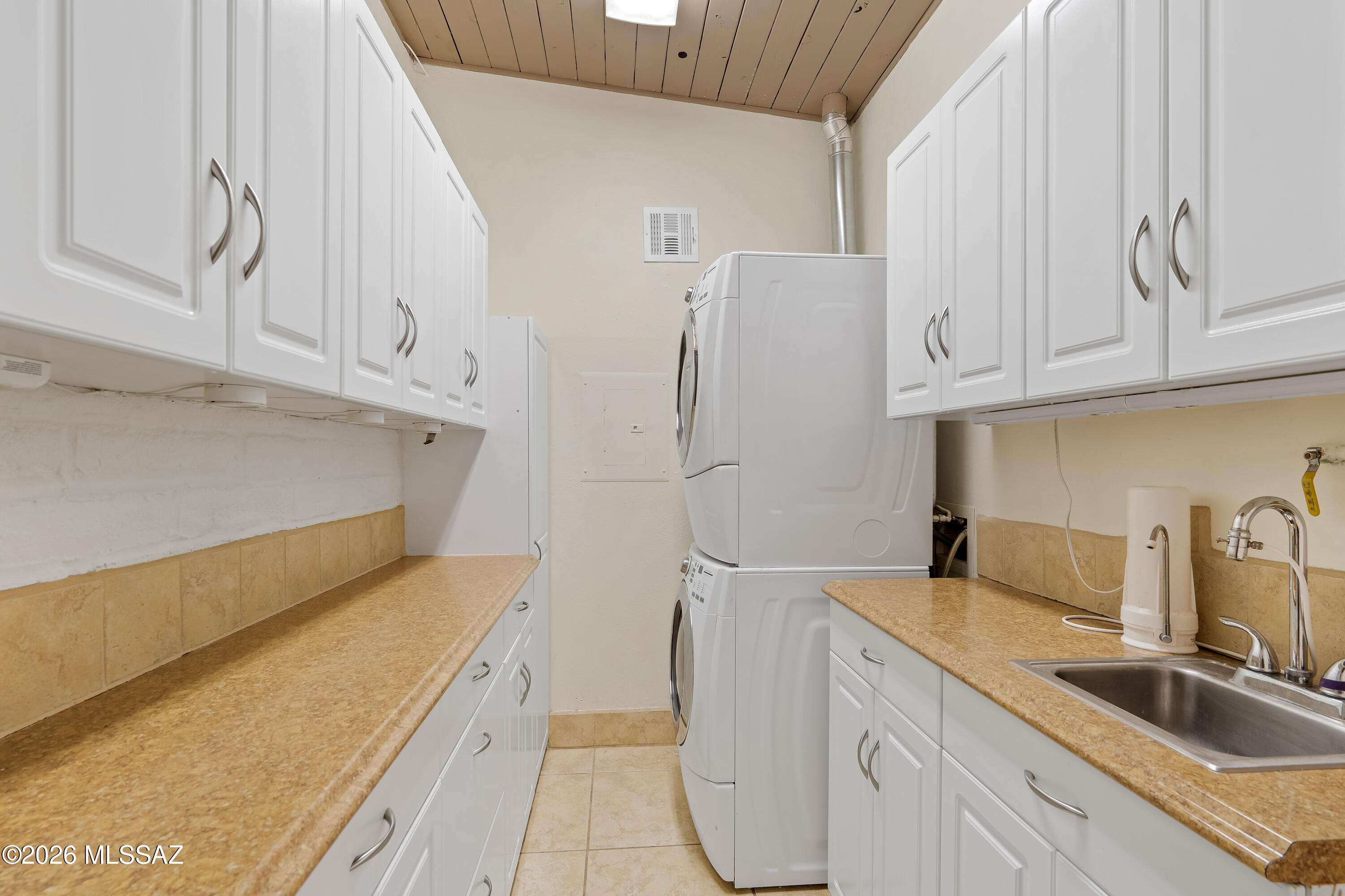 Windsor Park (1-55) - Residential