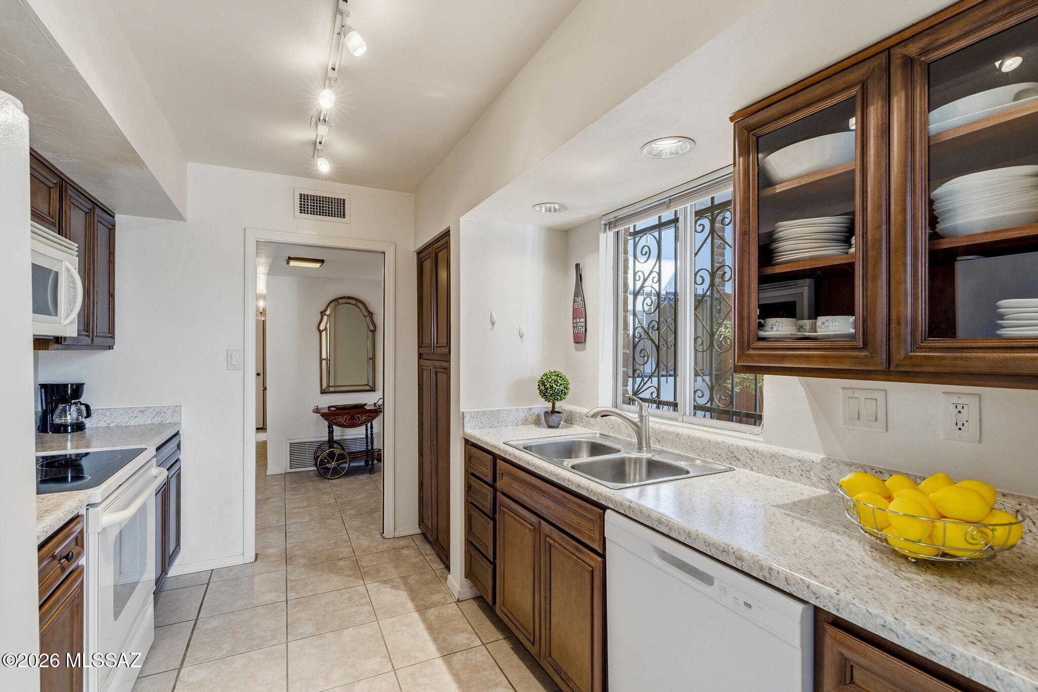 Country Club Heights - Residential