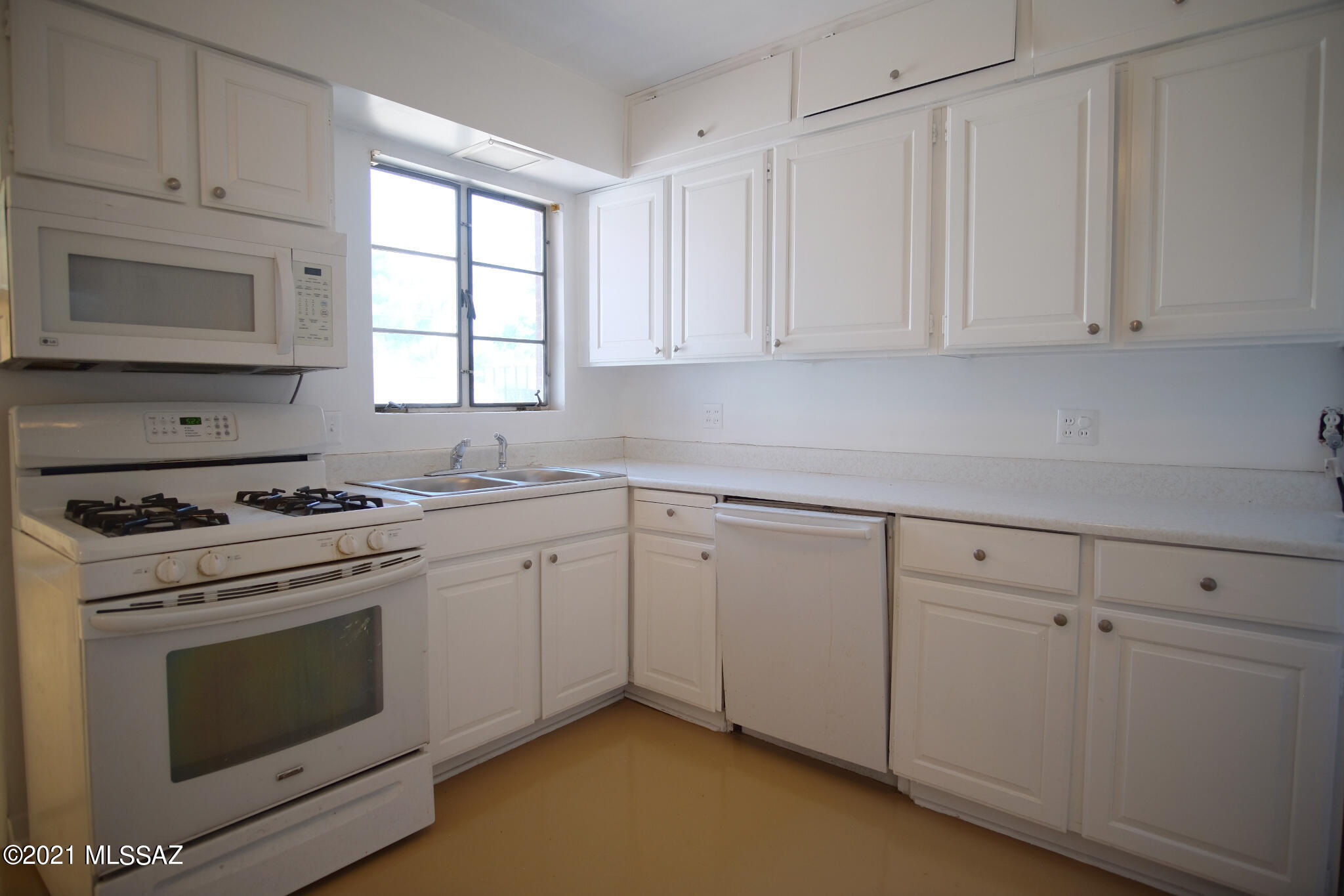Hoffman Addition - Residential Lease