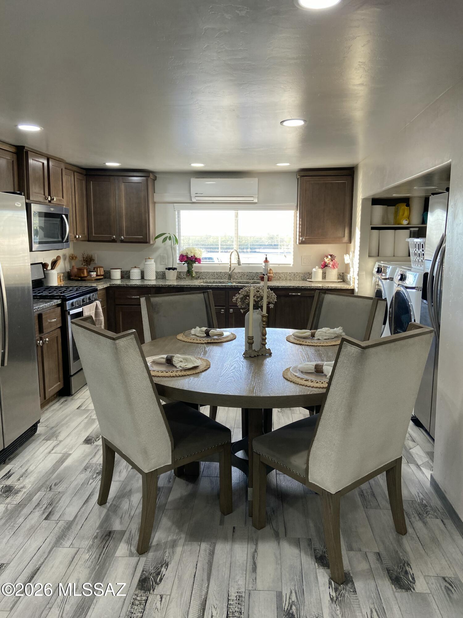 Camino Verde - Residential