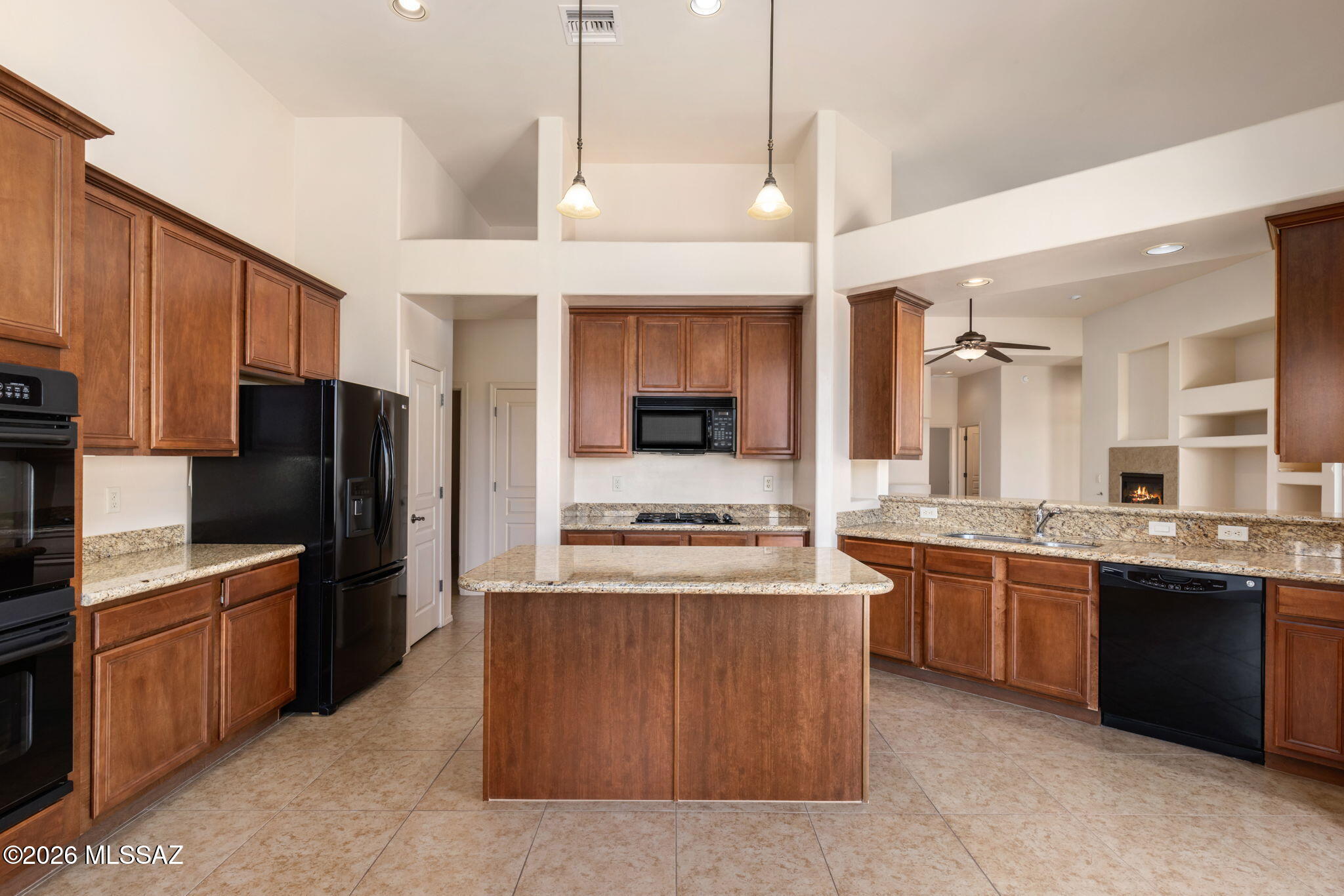 Rancho Del Lago (1-100) - Residential