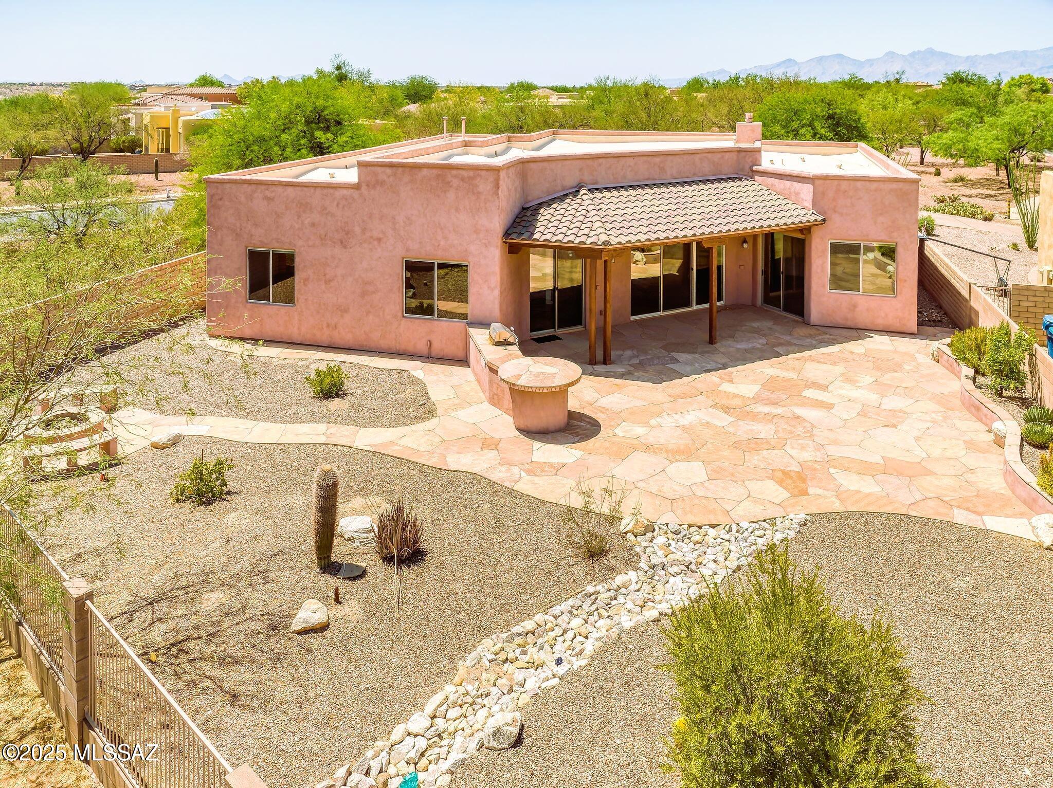 Rancho Del Lago (1-100) - Residential