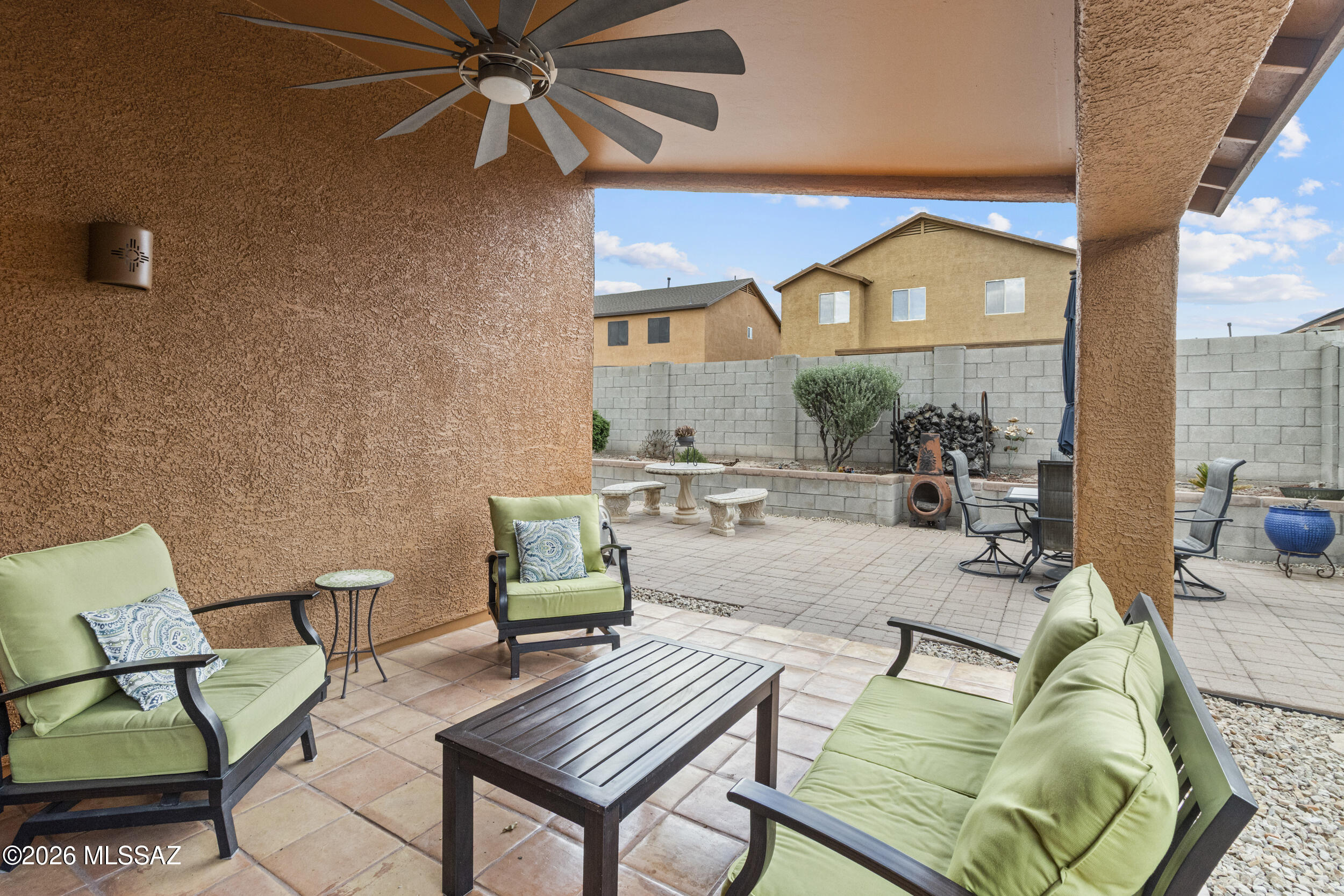 Tres Pueblos - Residential