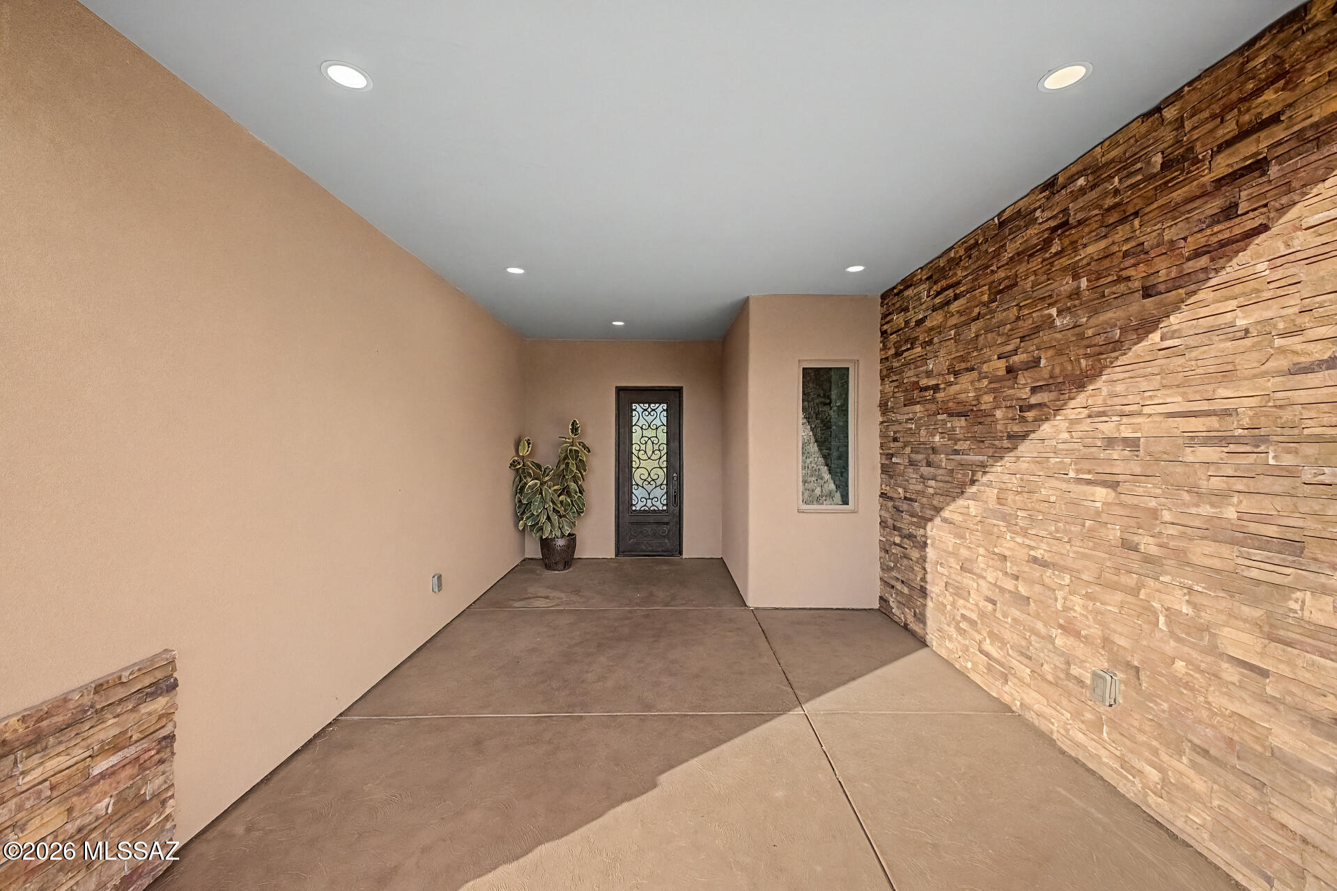 Pusch Ridge (13-32) - Residential