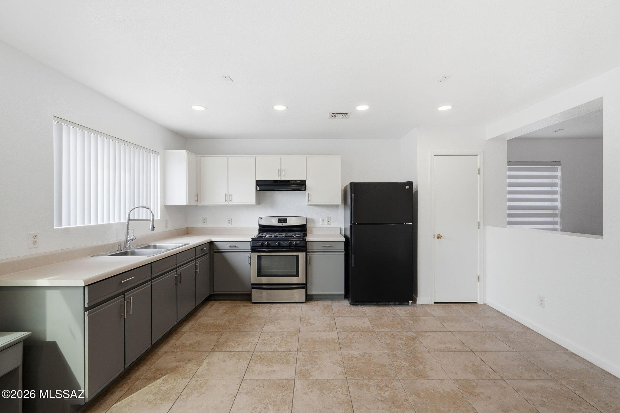 Arroyo Vista (1-166) - Residential