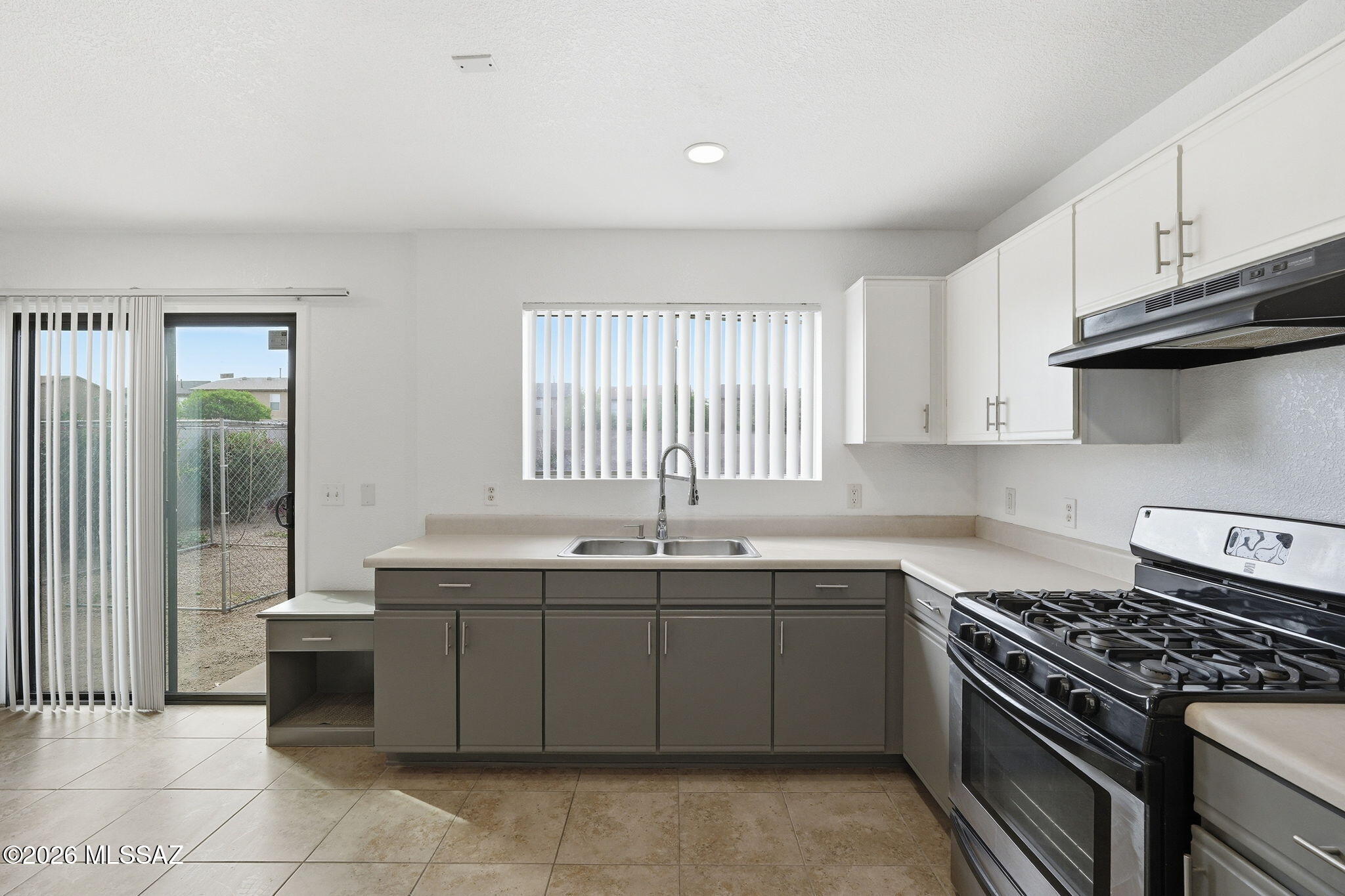 Arroyo Vista (1-166) - Residential