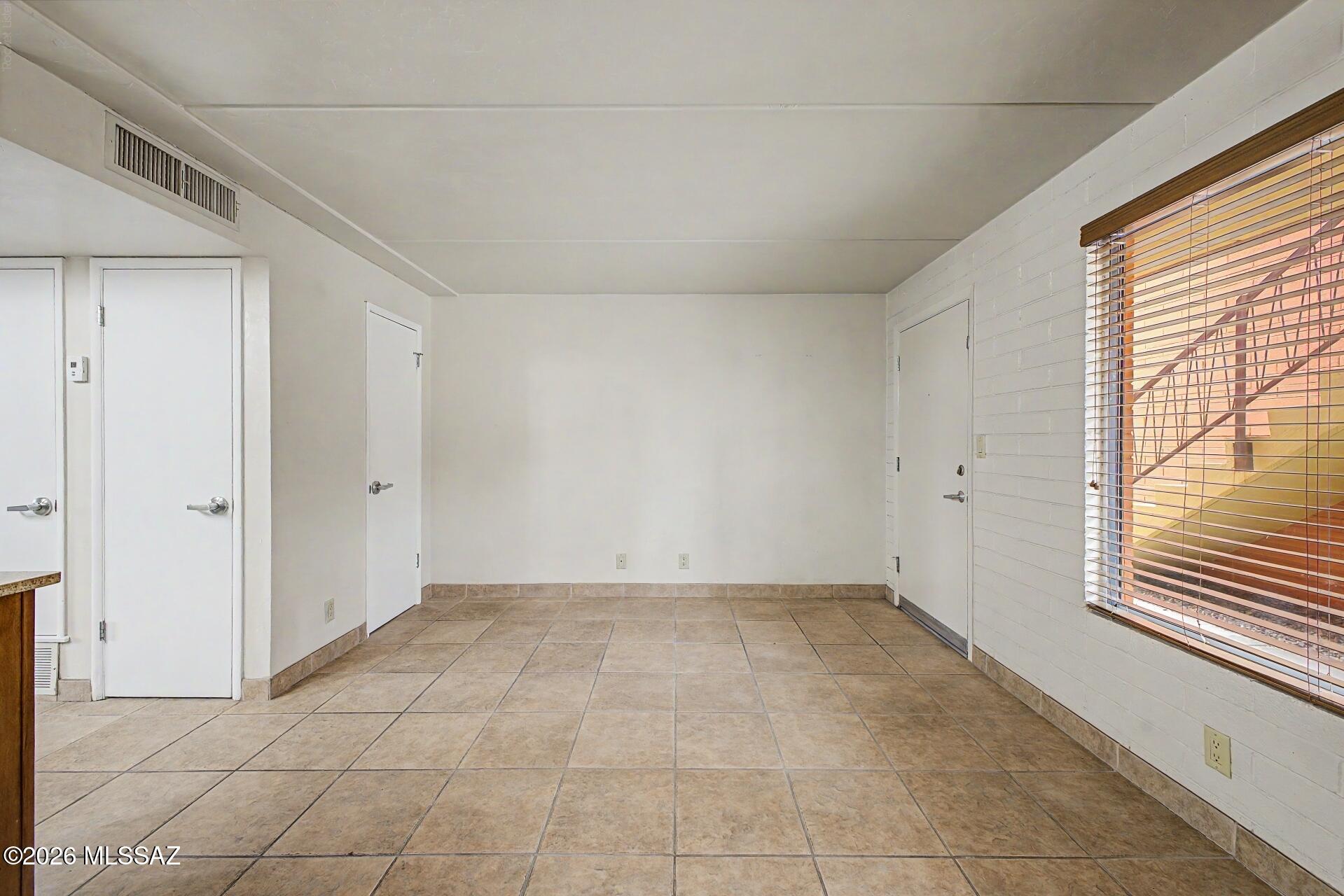 10th Street Condominiums - Residential Lease