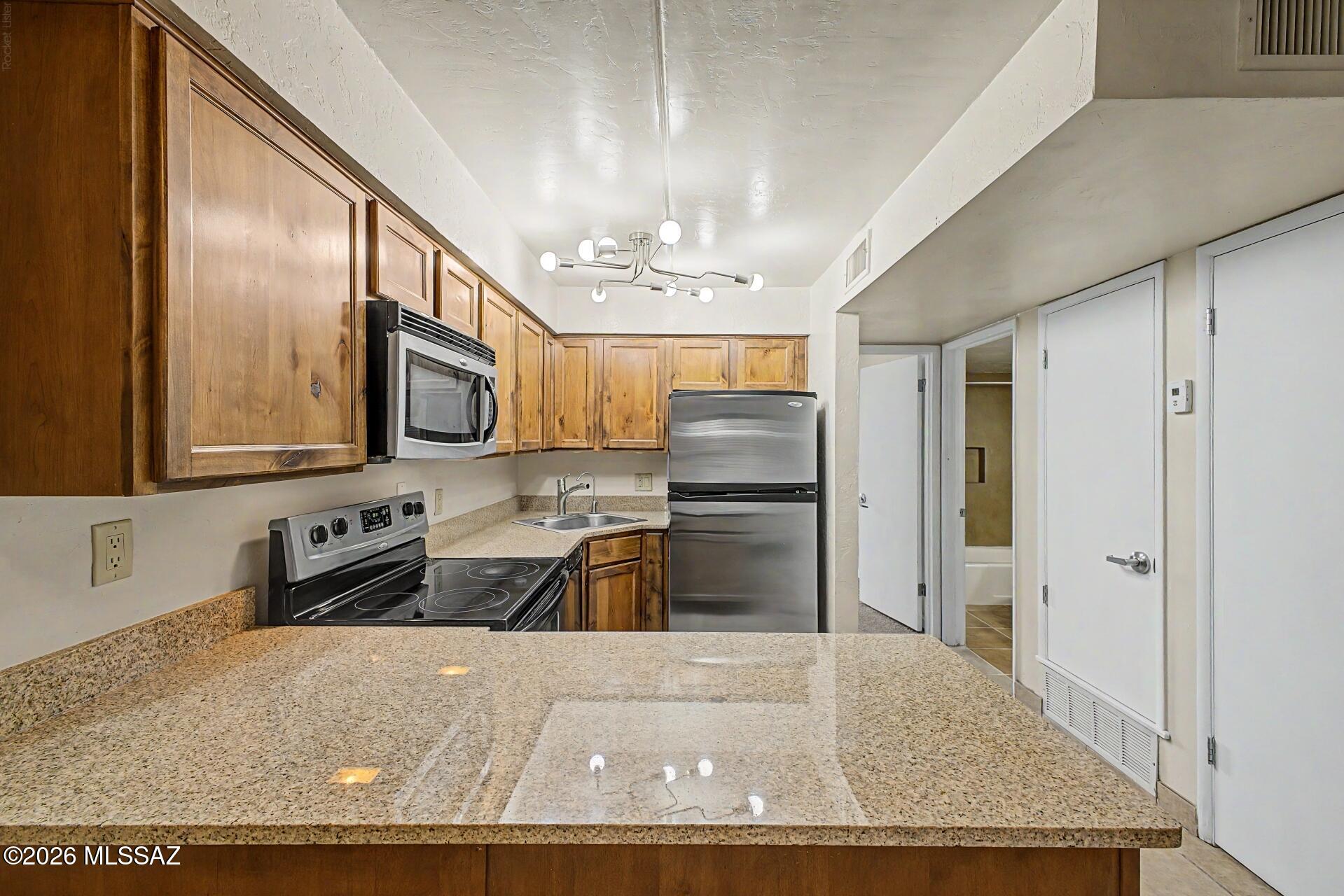10th Street Condominiums - Residential Lease