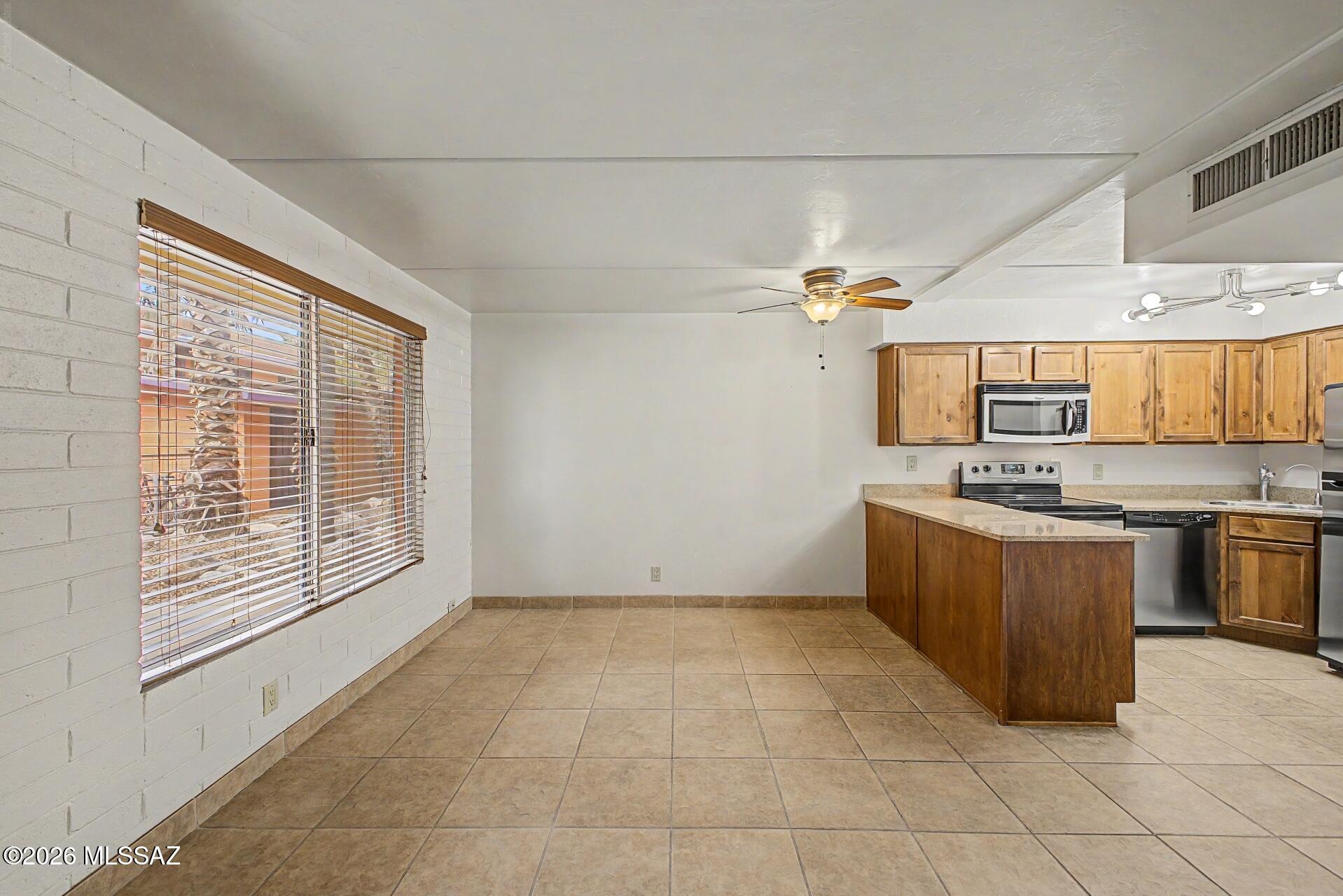 10th Street Condominiums - Residential Lease