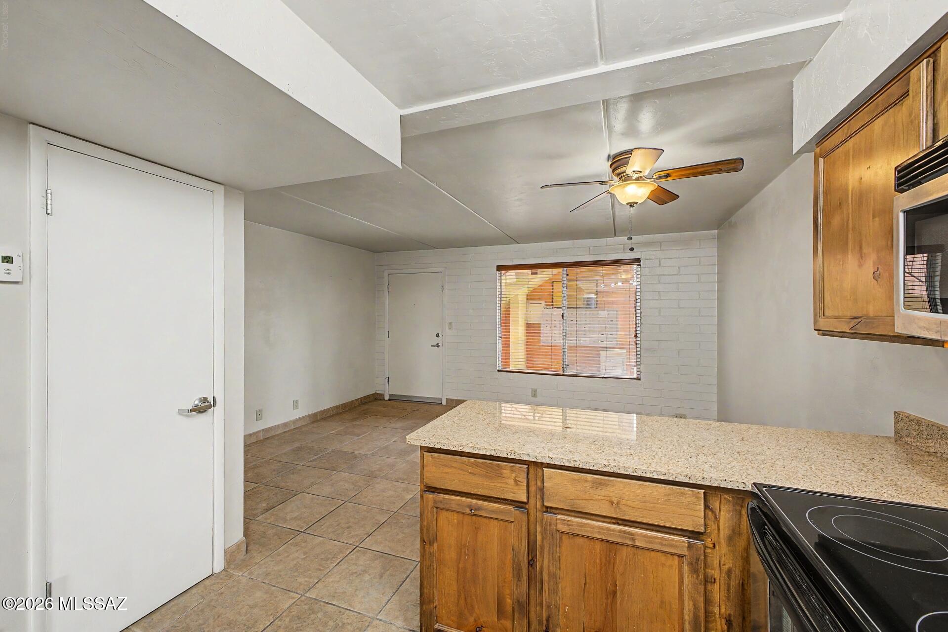 10th Street Condominiums - Residential Lease