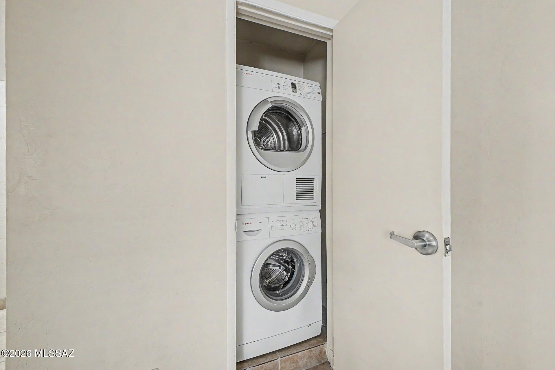 10th Street Condominiums - Residential Lease