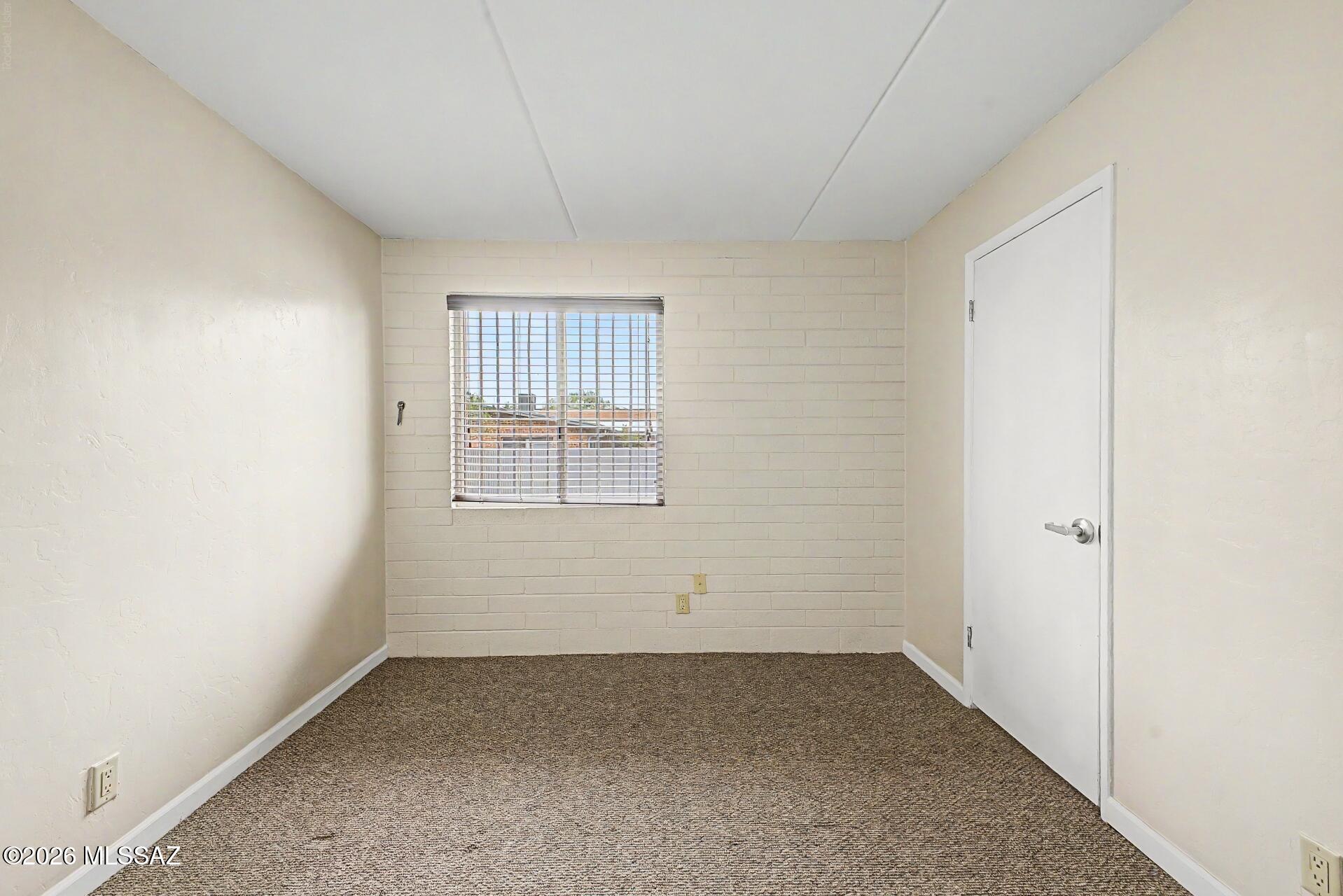 10th Street Condominiums - Residential Lease