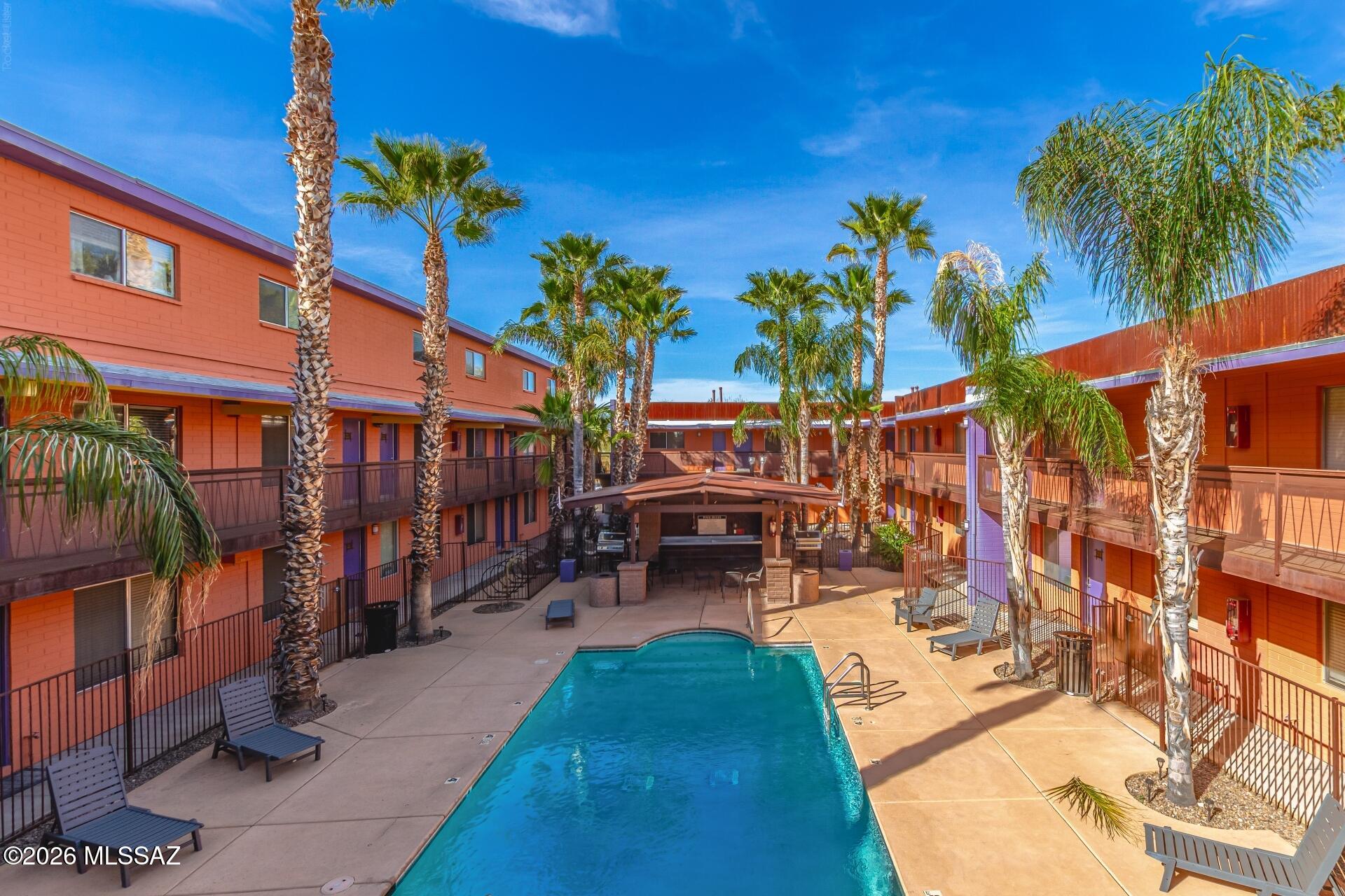 10th Street Condominiums - Residential Lease