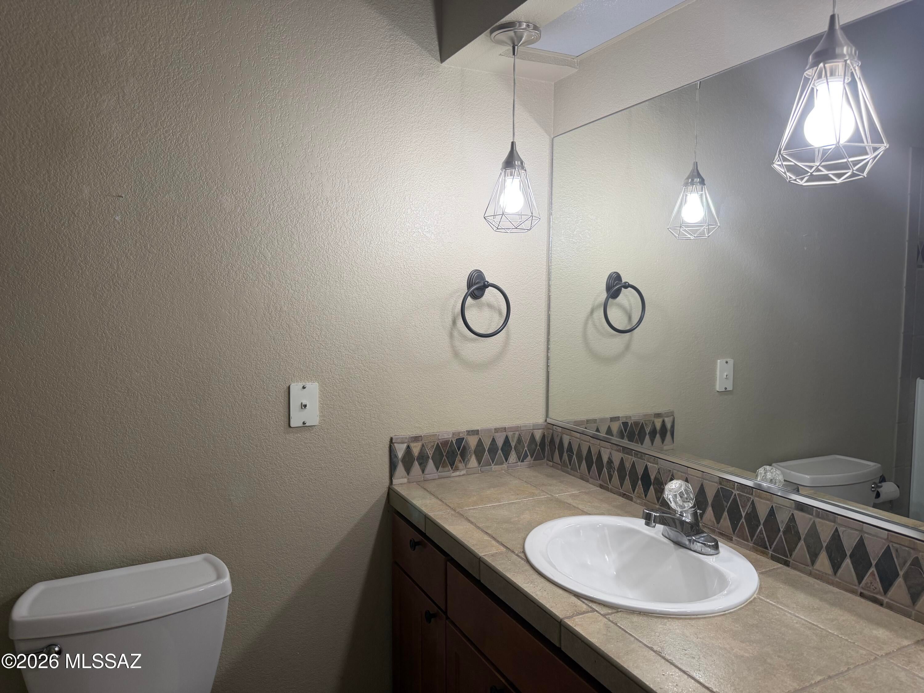 Pinnacle Canyon Condominium - Residential Lease