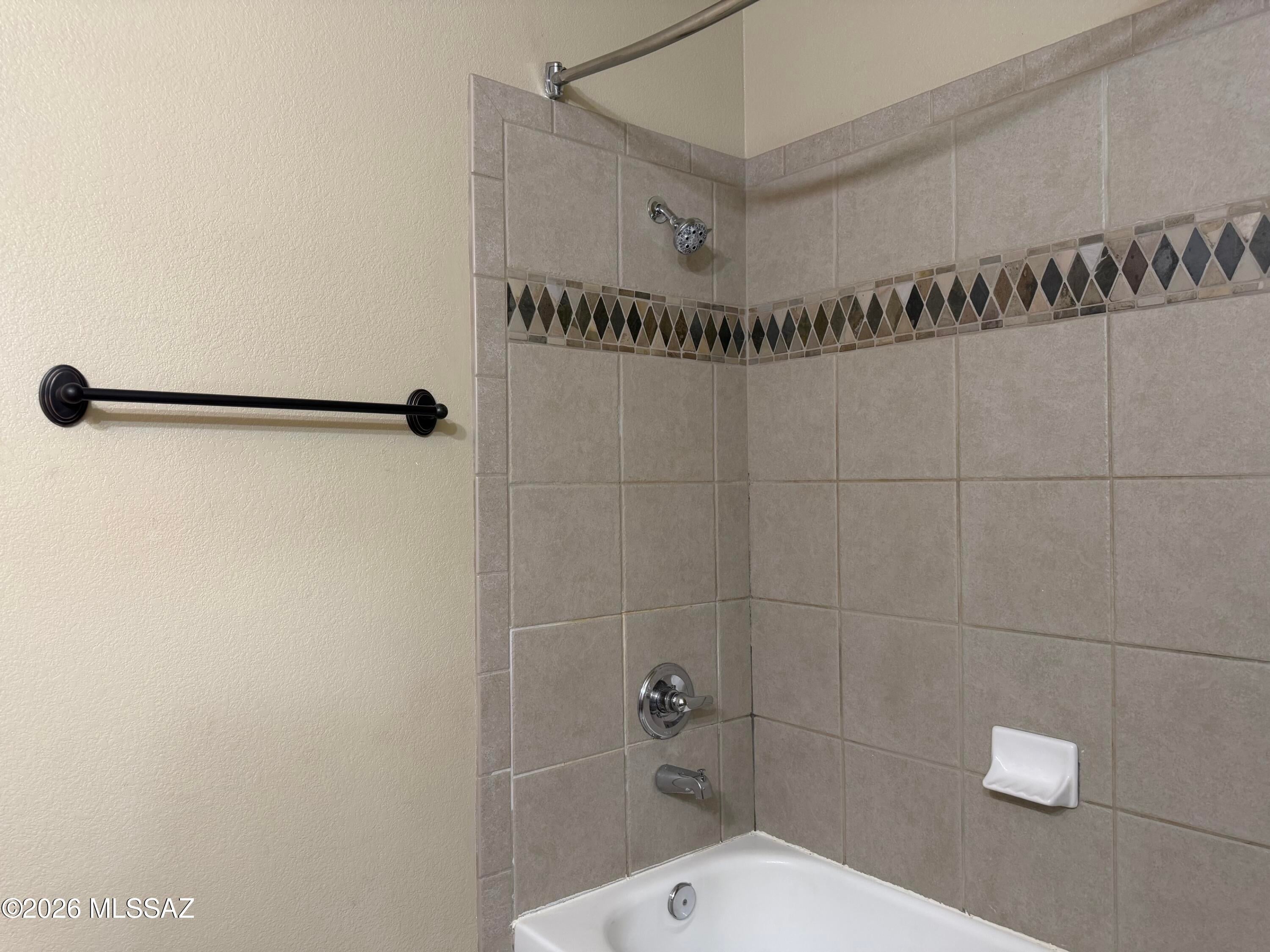 Pinnacle Canyon Condominium - Residential Lease
