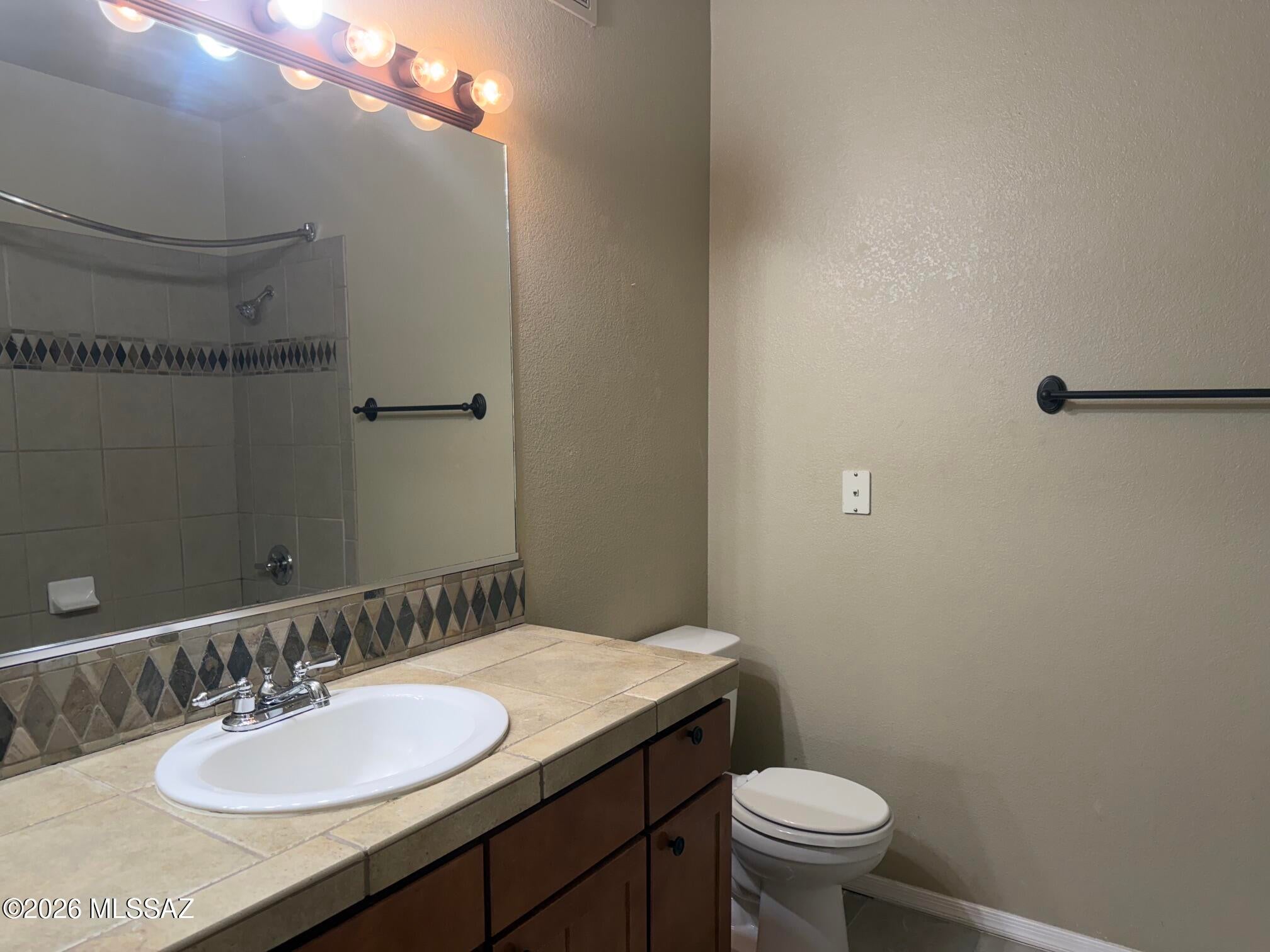 Pinnacle Canyon Condominium - Residential Lease