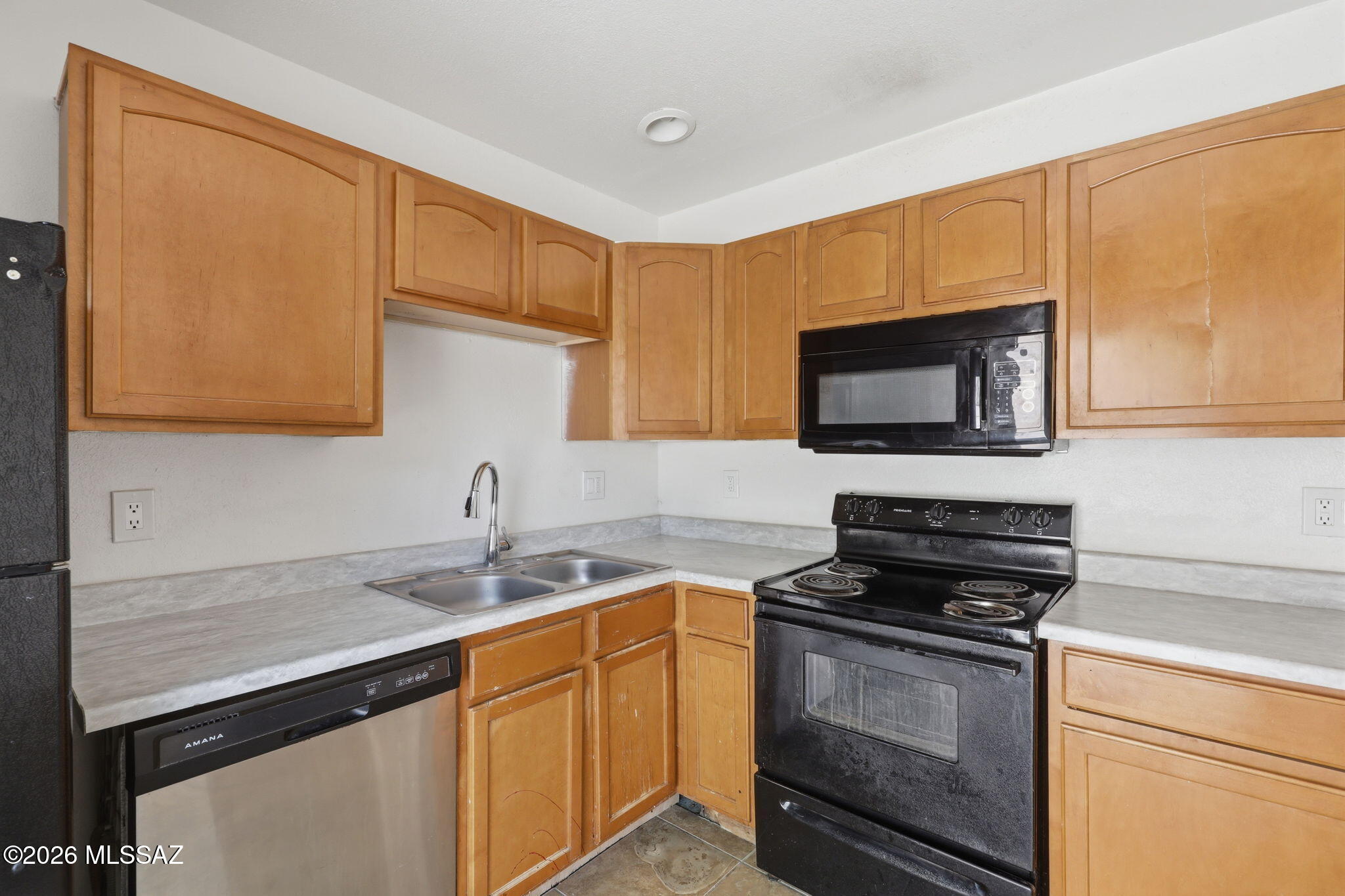 Willow Gardens Condos (1-76) - Residential
